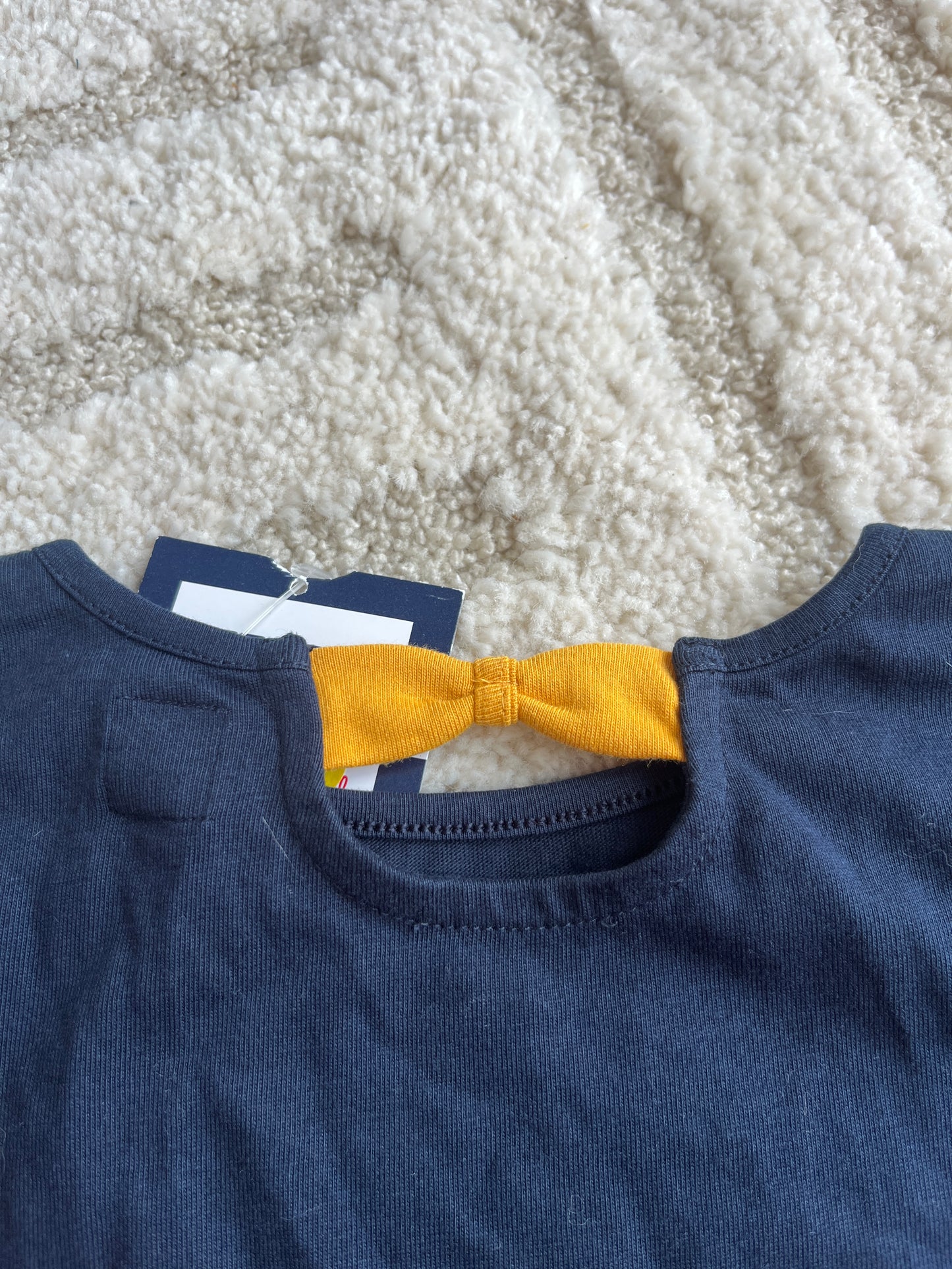 T-shirt à manches courtes bleu marine « un été à la mer » NEUF - 2 ans
