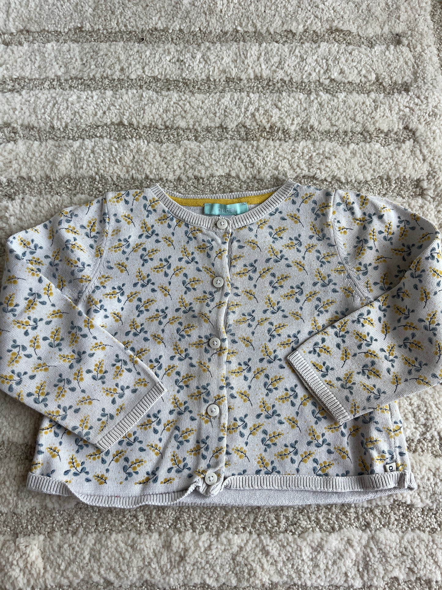 Cardigan à manches longues crème avec fleurs kaki Obaïbi - 23 mois