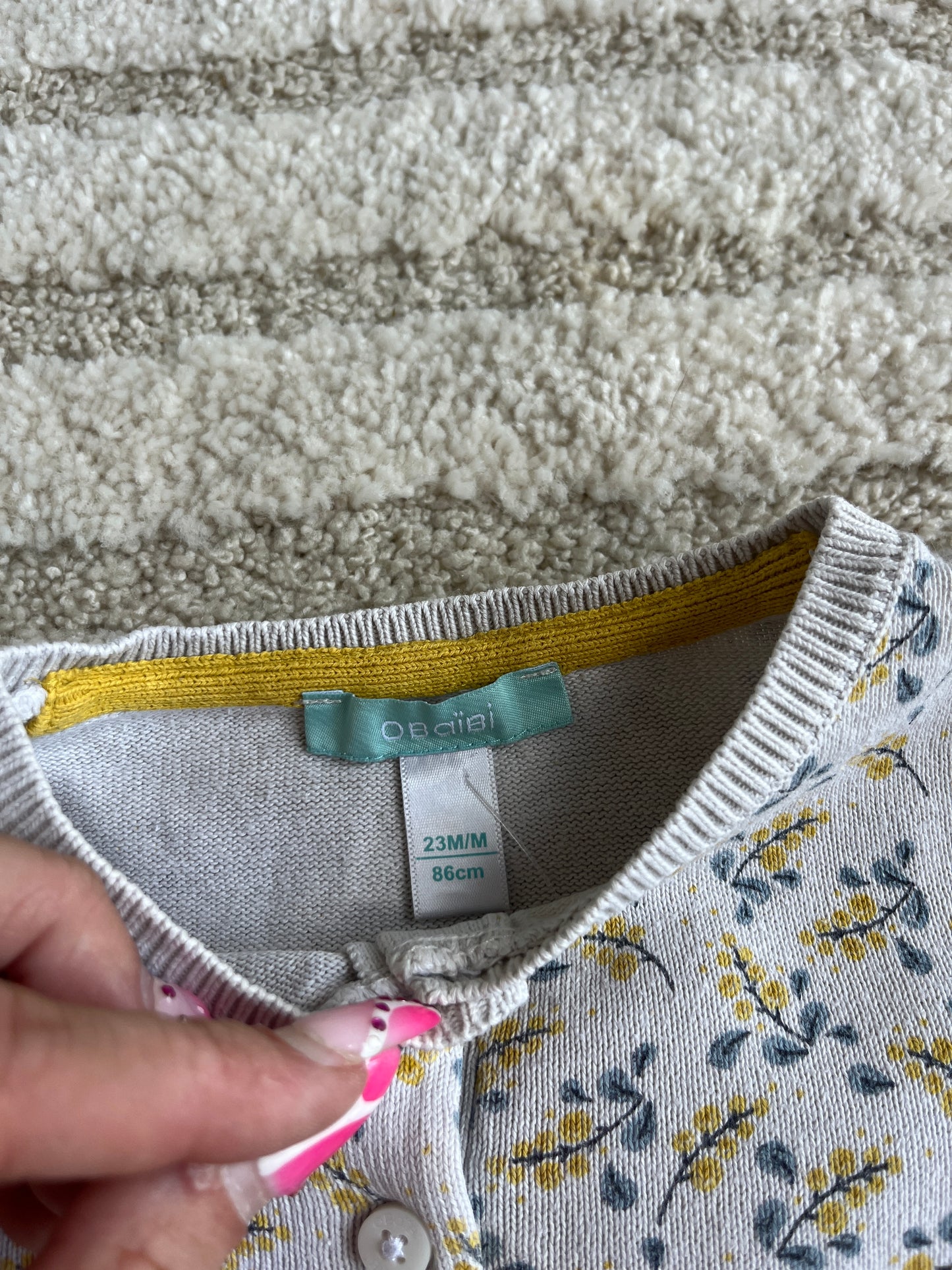 Cardigan à manches longues crème avec fleurs kaki Obaïbi - 23 mois