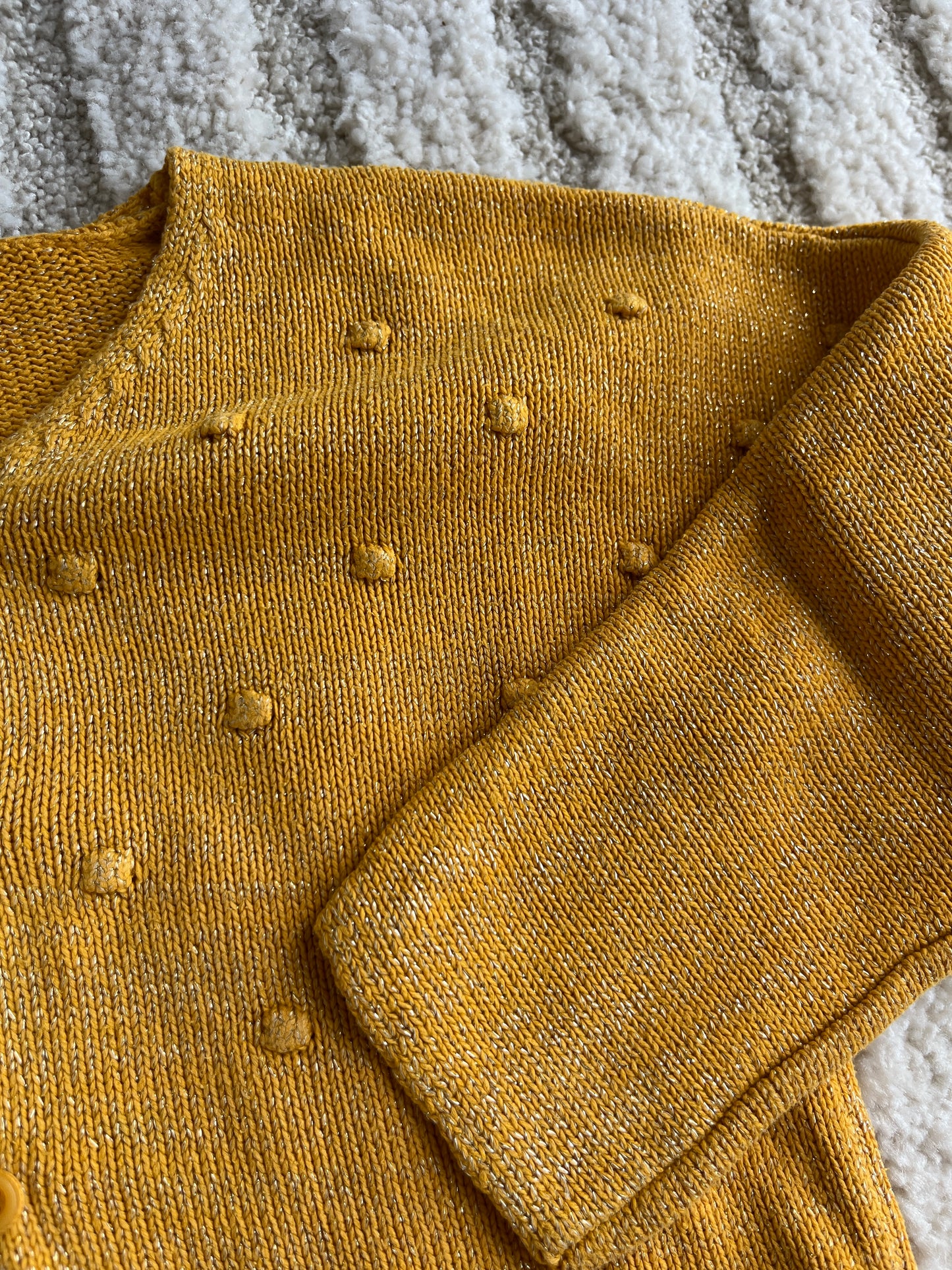 Cardigan à manches longues moutarde et paillettes Grain de Blé - 36 mois