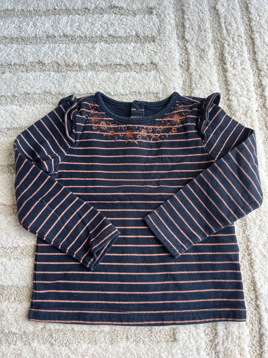 Pull à manches longues noir détails orangés brodés - 4 ans