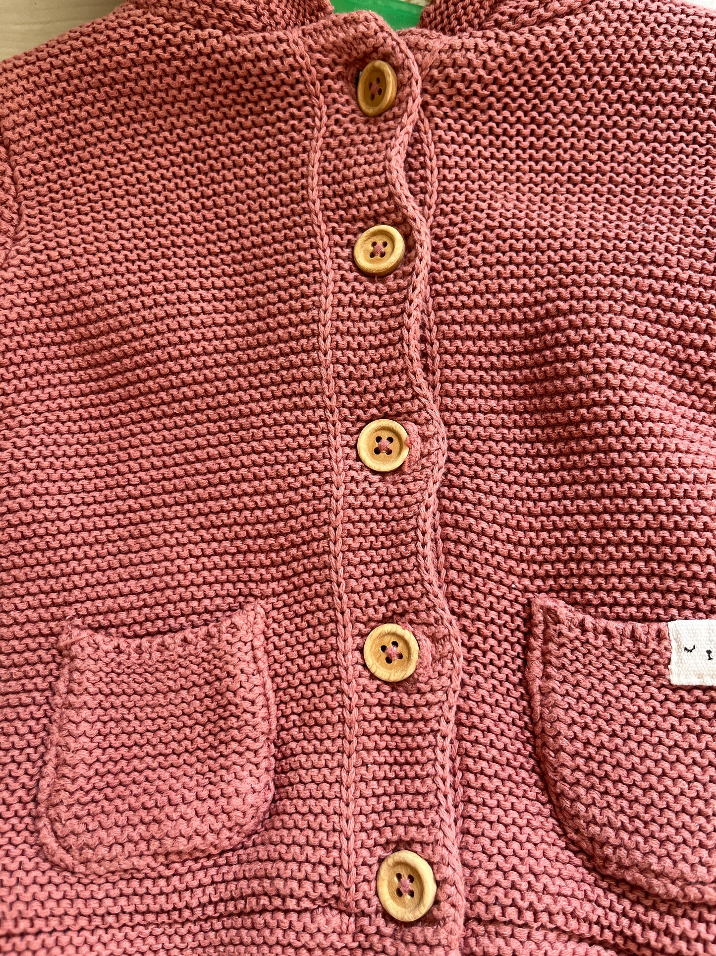 Veste à manches longues rose côtelé à capuche - 6 mois