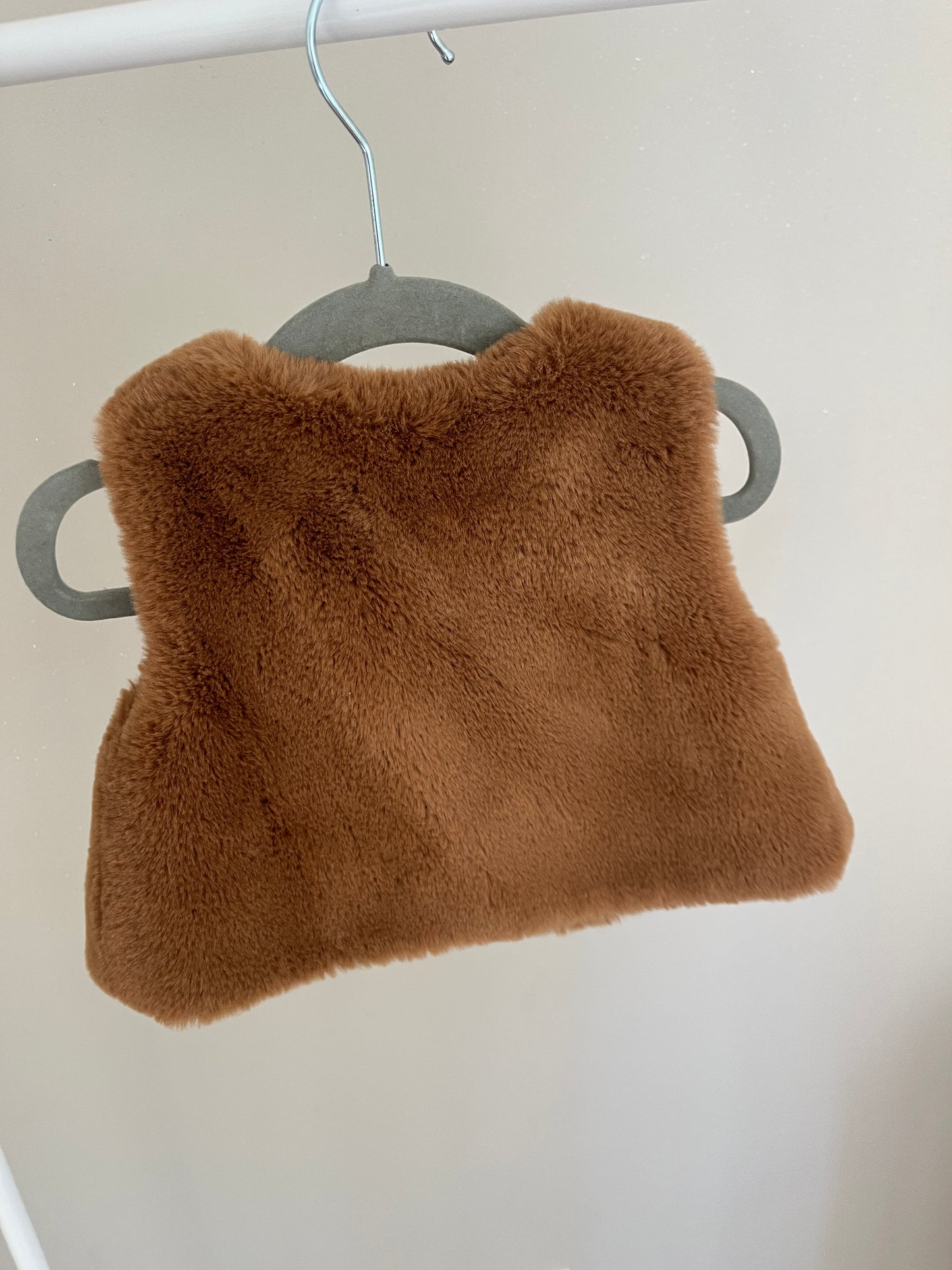 Gilet sans manches marron intérieur fleurs - 12 mois