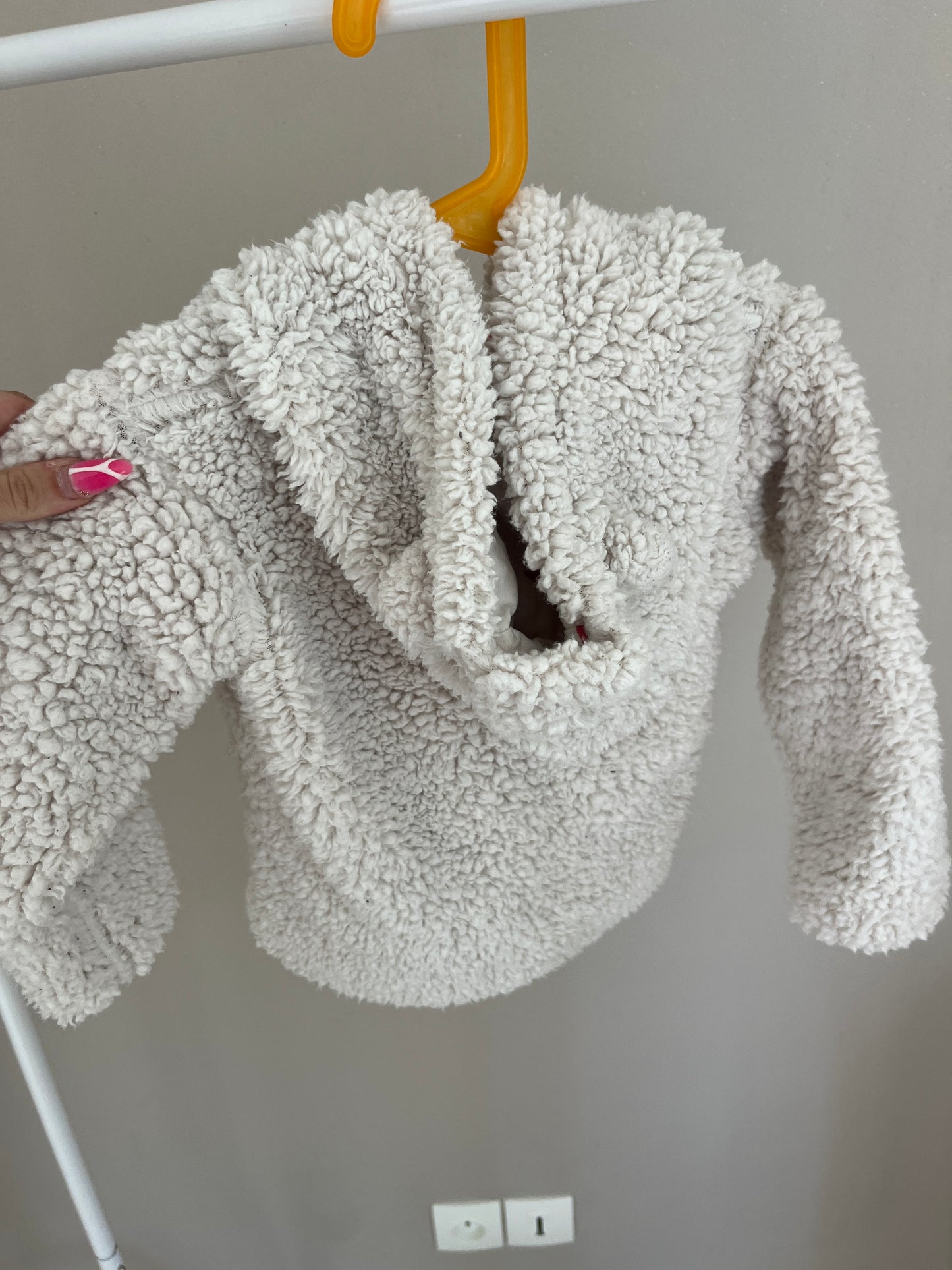 Veste à manches longues blanche en bouclettes - 36 mois