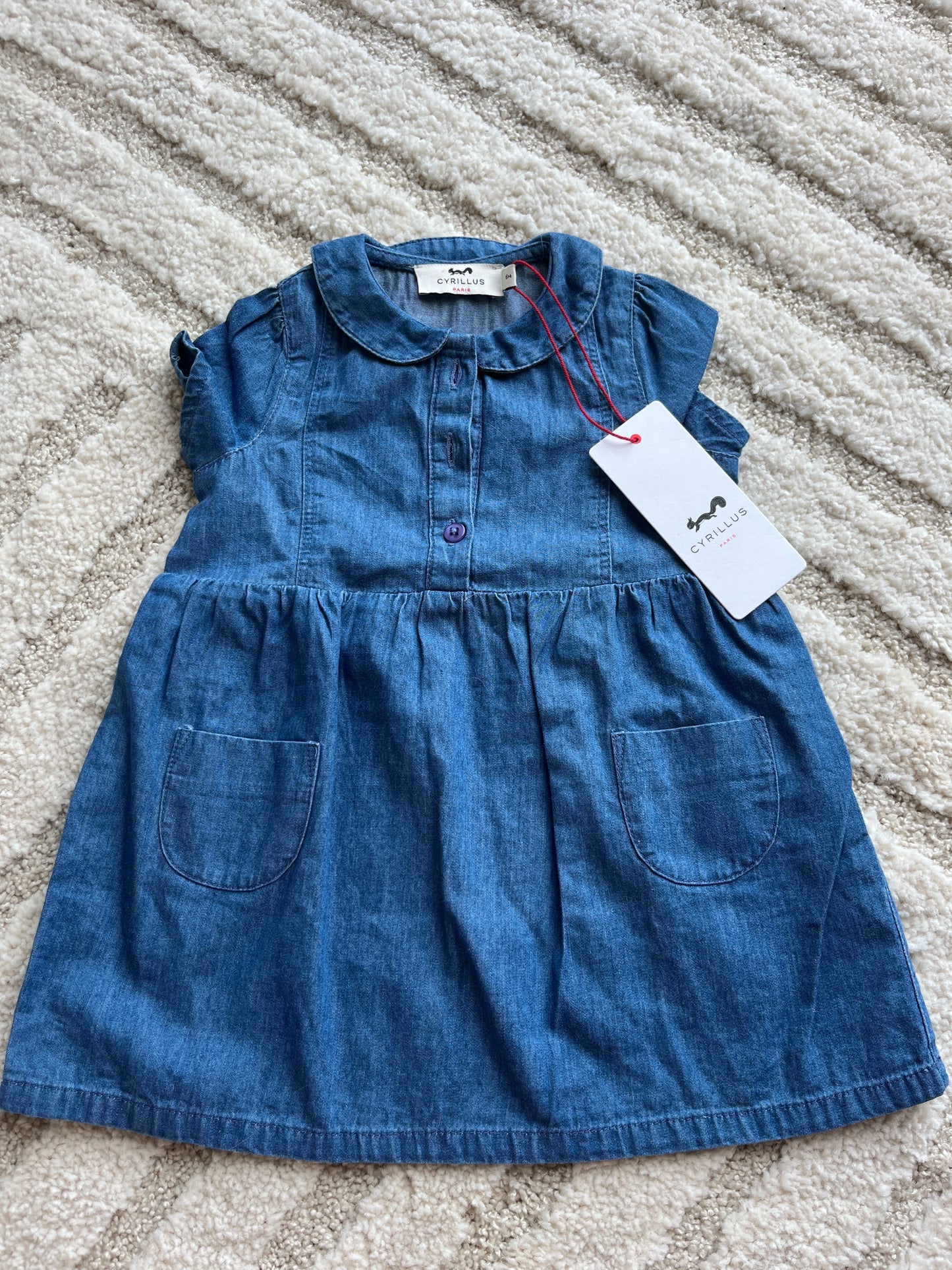Robe à manches courtes bleu effet jean avec col Claudine NEUF Cyrillus - 6 mois