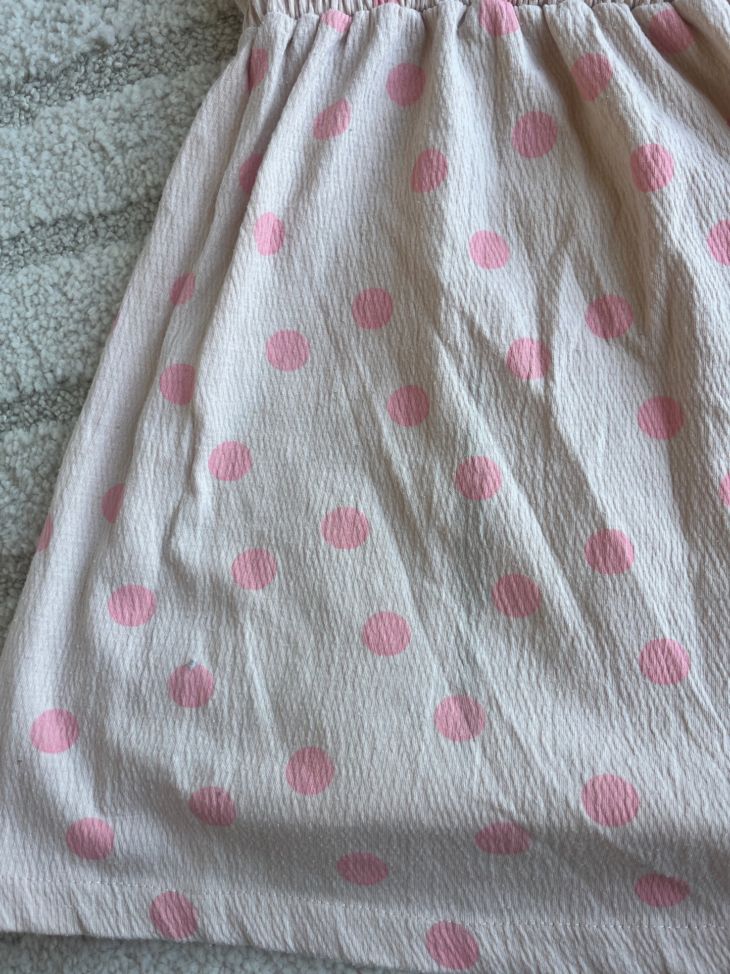 Robe sans manches beige à pois rose et dos nu - 4 ans