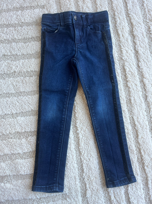 Jean bleu skinny avec détails paillettes noires - 4 ans