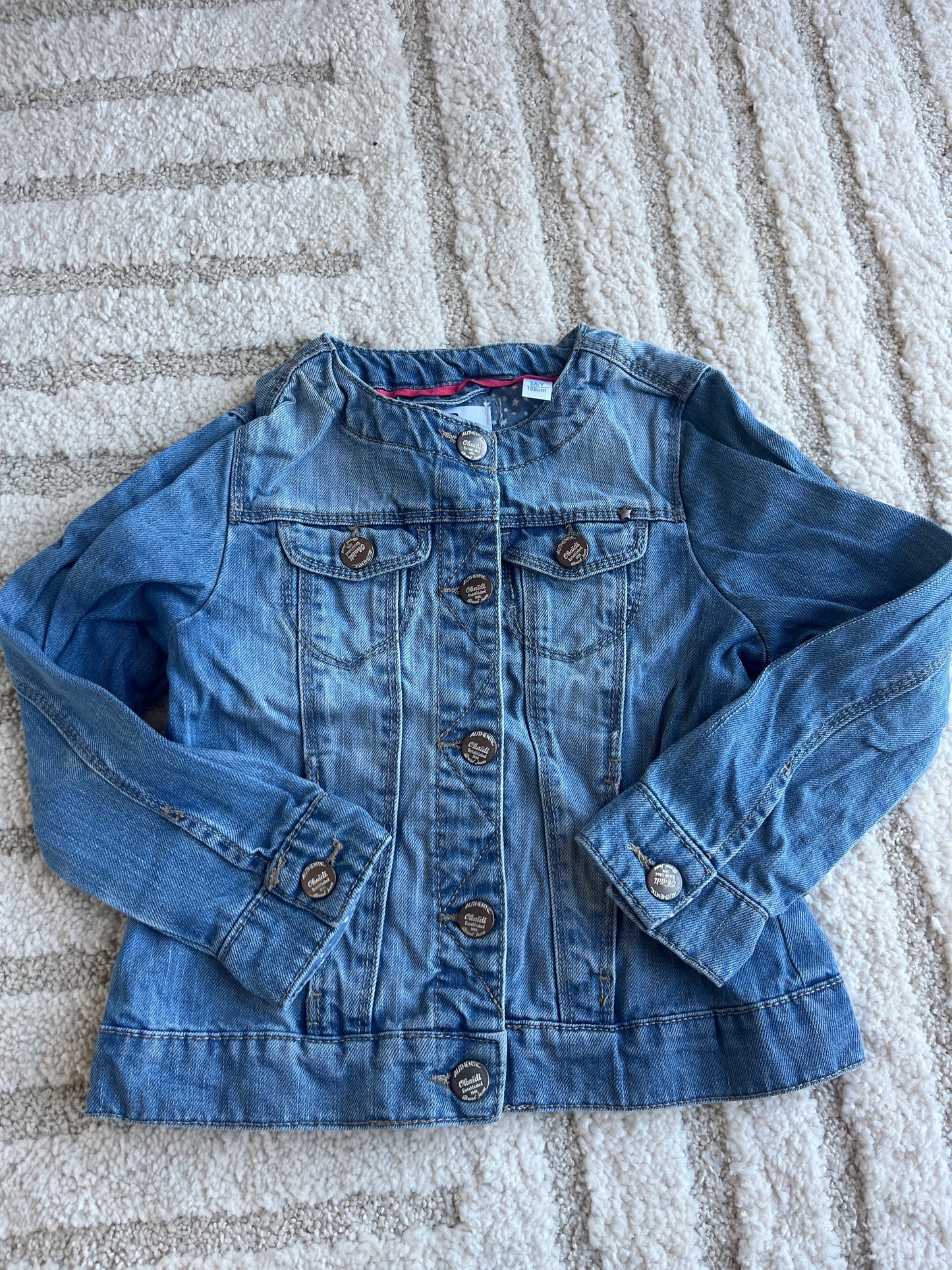 Veste en jean bleu intérieur étoiles Okaïdi - 5 ans