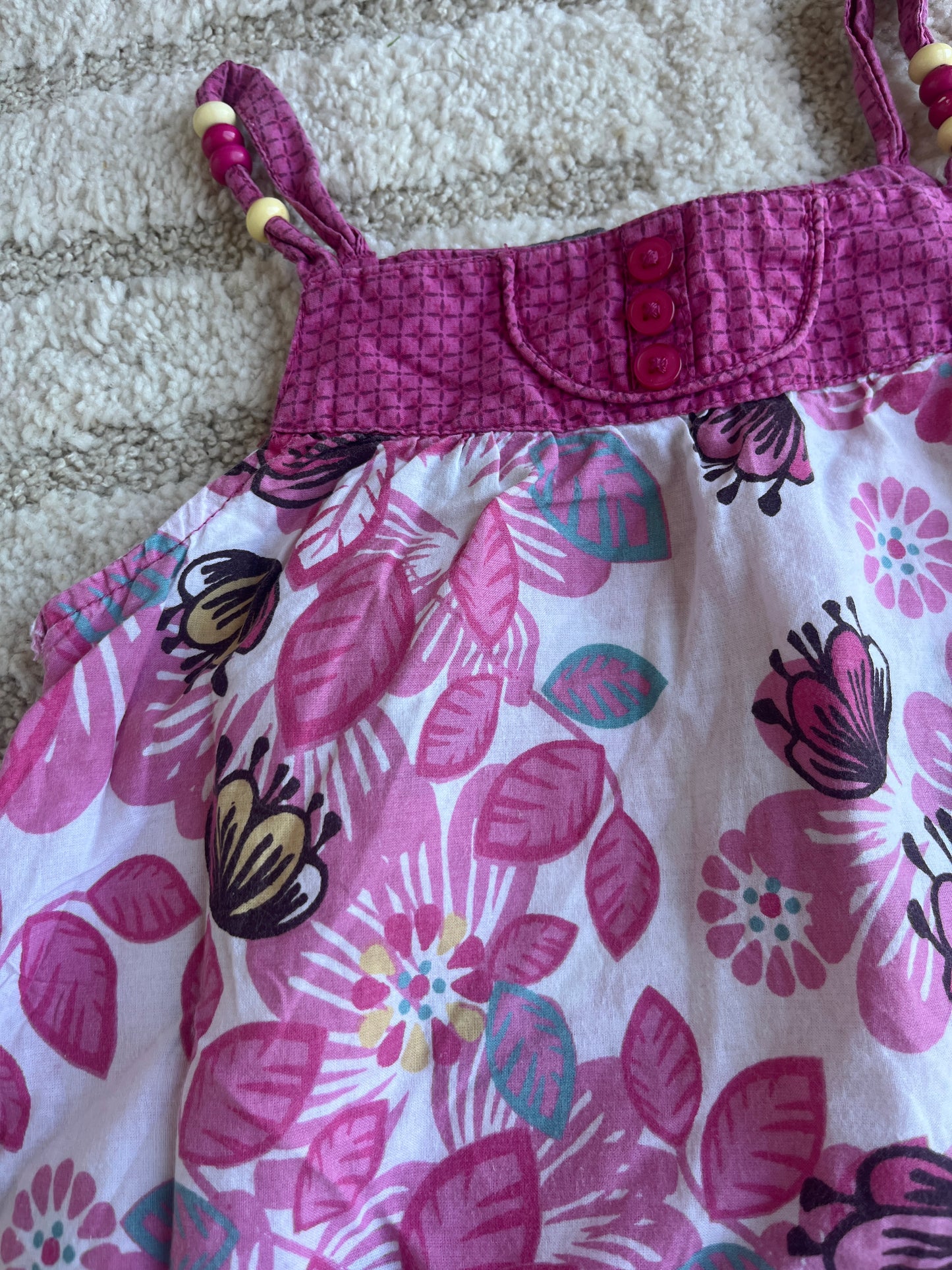 Robe à bretelles motifs fleurs et feuilles rose - 5 ans