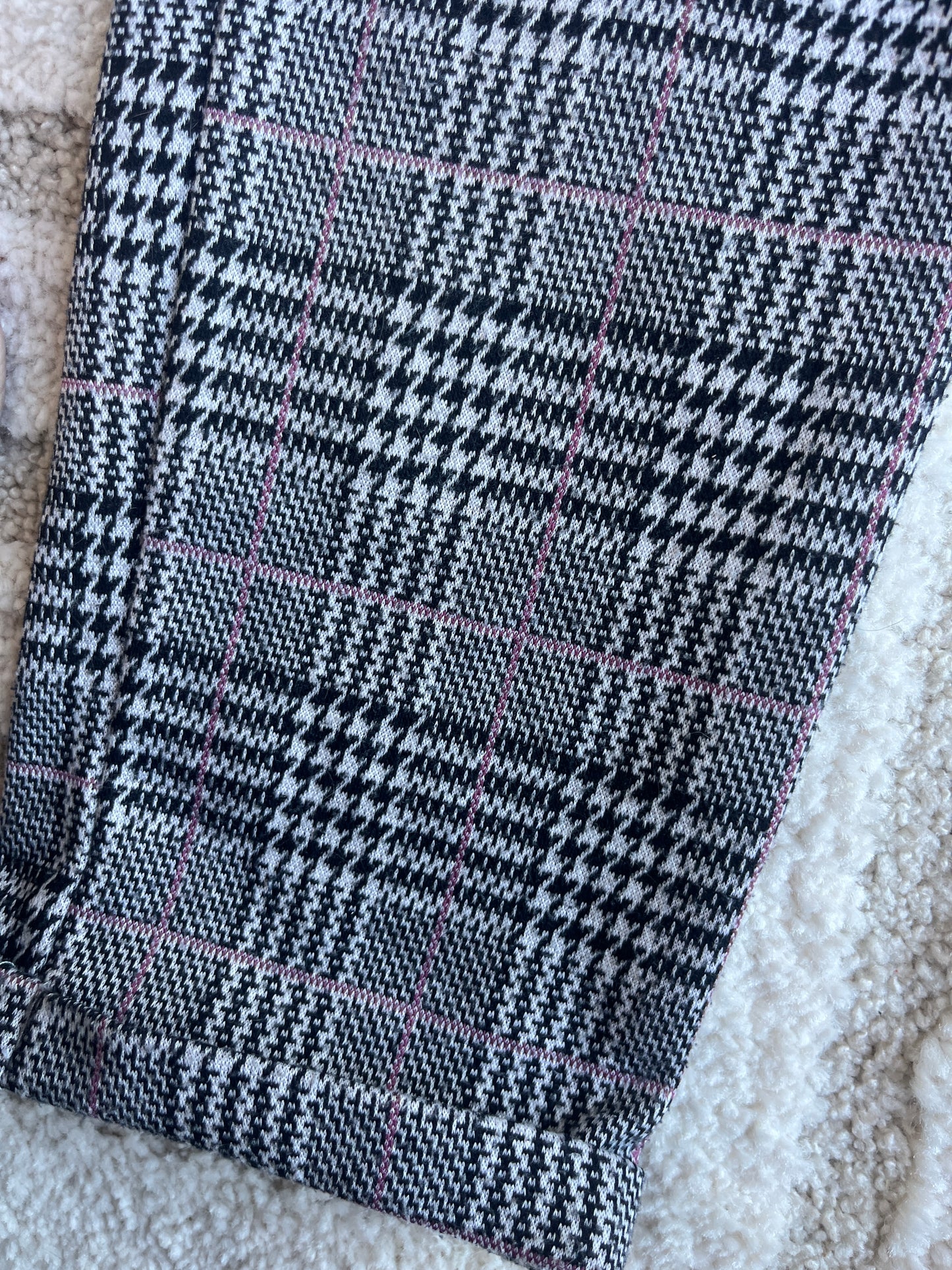 Pantalon droit à carreaux et avec ourlets - 6/7 ans (122 cm)