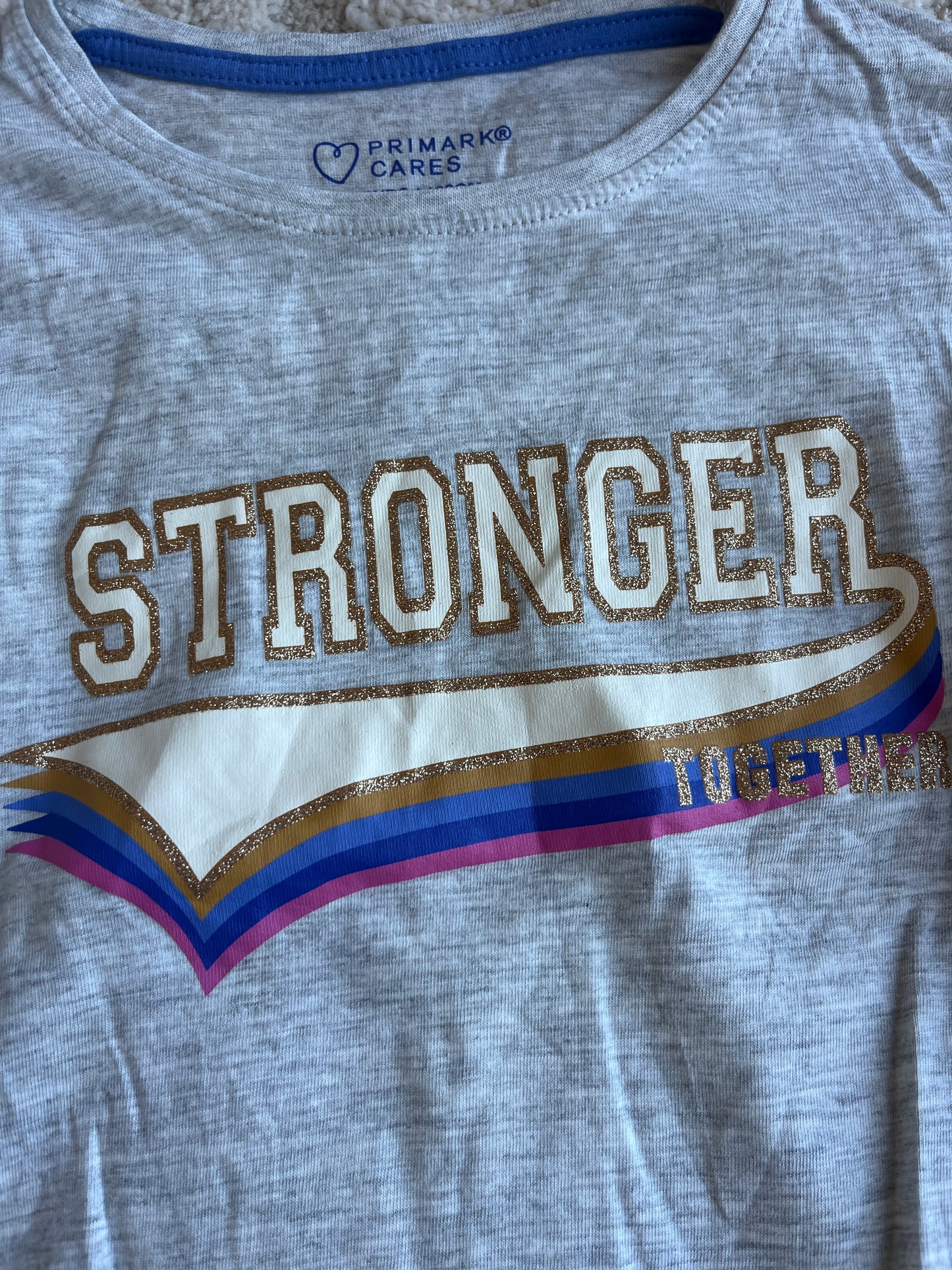 T-shirt à manches longues gris « stronger » - 7/8 ans (128 cm)