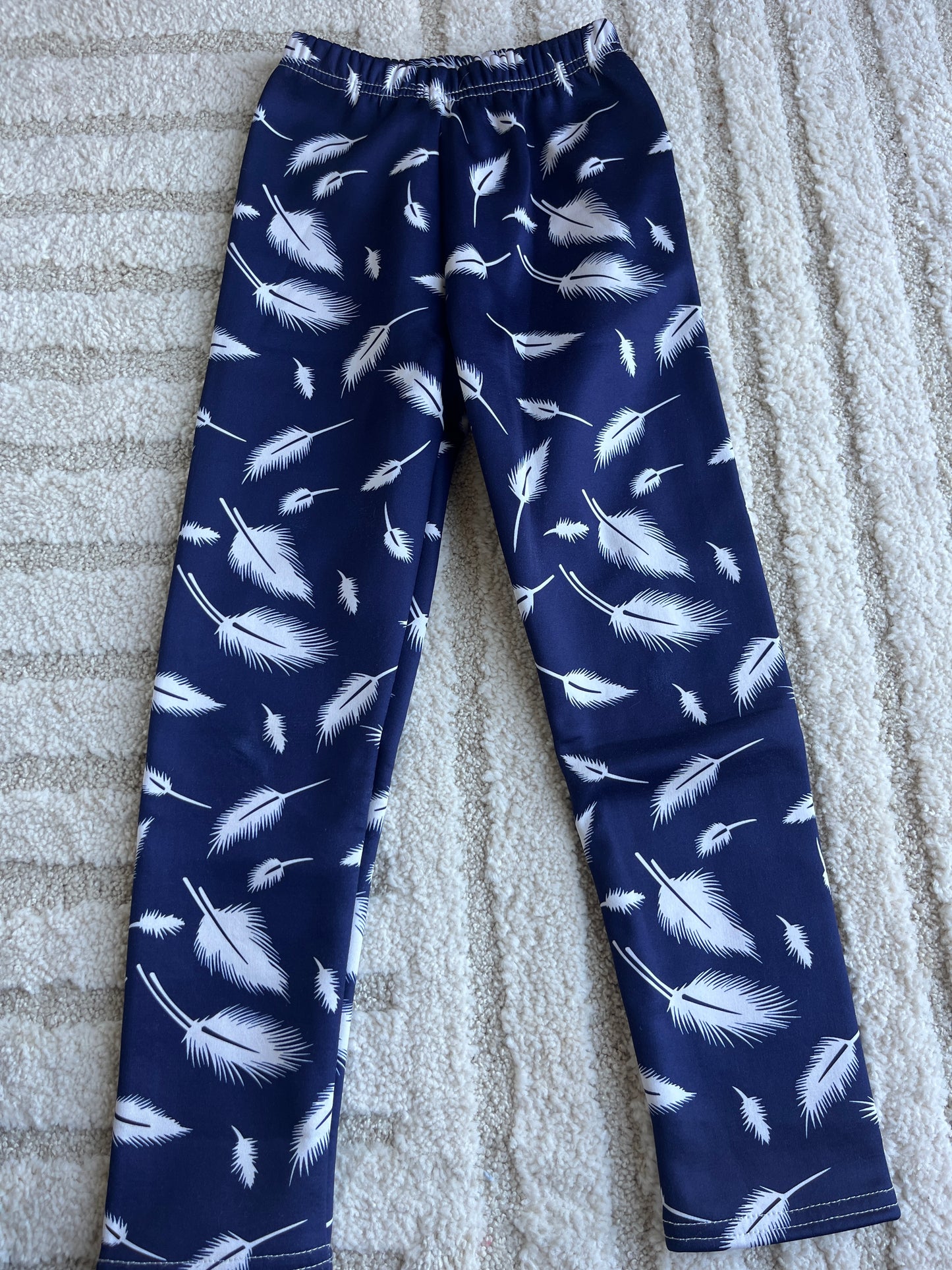 Legging bleu et feuilles blanches intérieur polaire - 130 cm (7/8 ans)