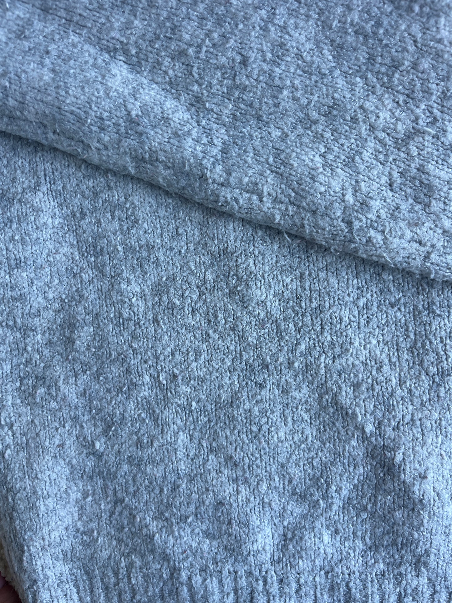 Pull à manches longues gris avec cœur en strass rose - 12 ans