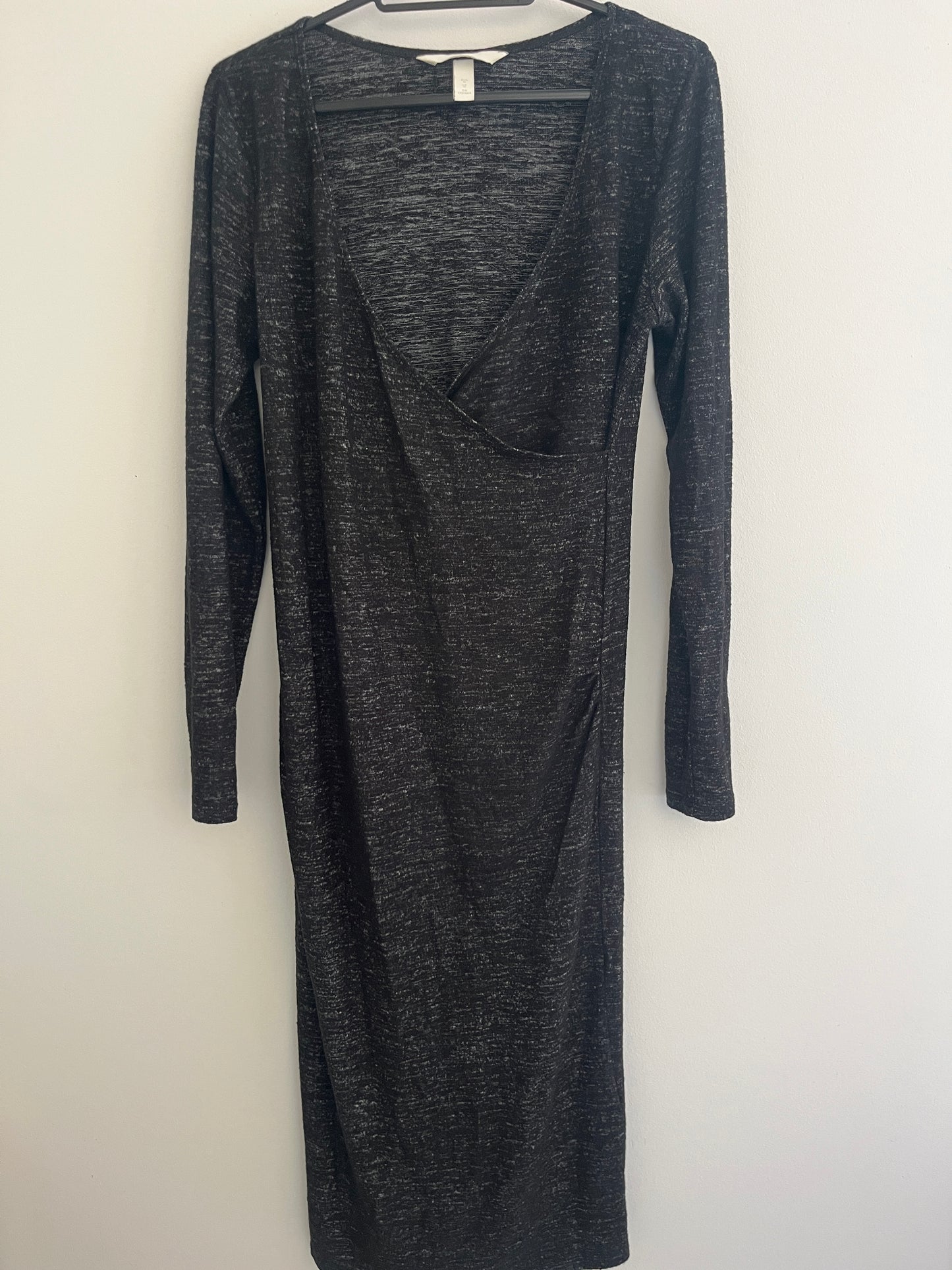 Robe de grossesse mi-longue gris chiné col croisé H&M - 38