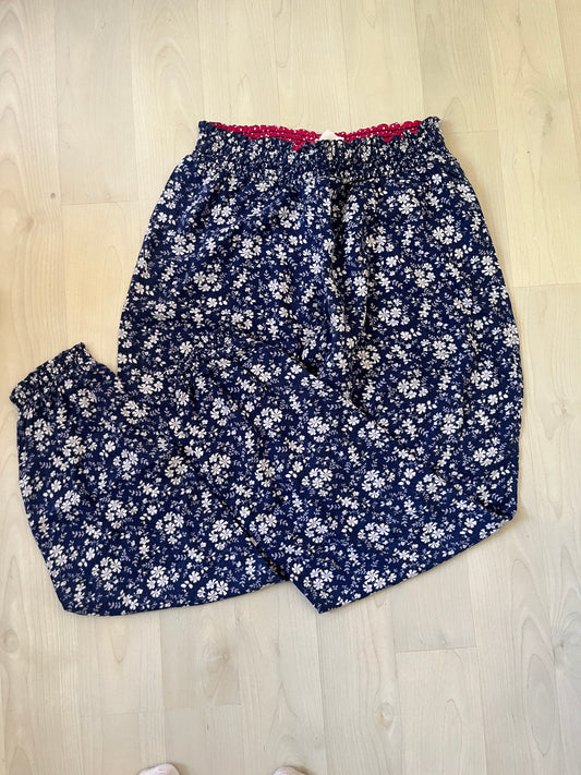 Pantalon fluide à fleurs bleues Etam - M