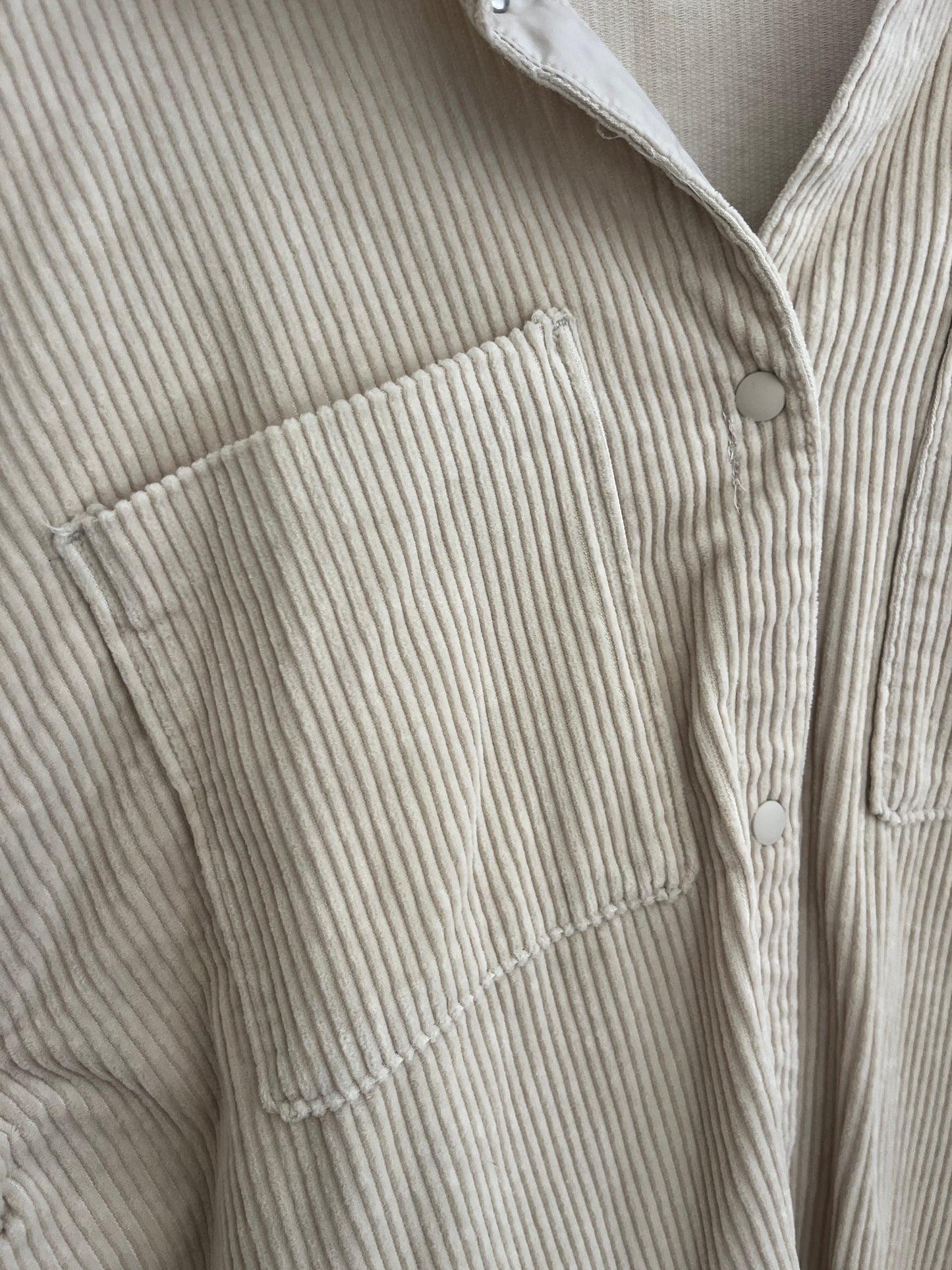 Surchemise à manches longues en velours côtelé beige H&M - 38