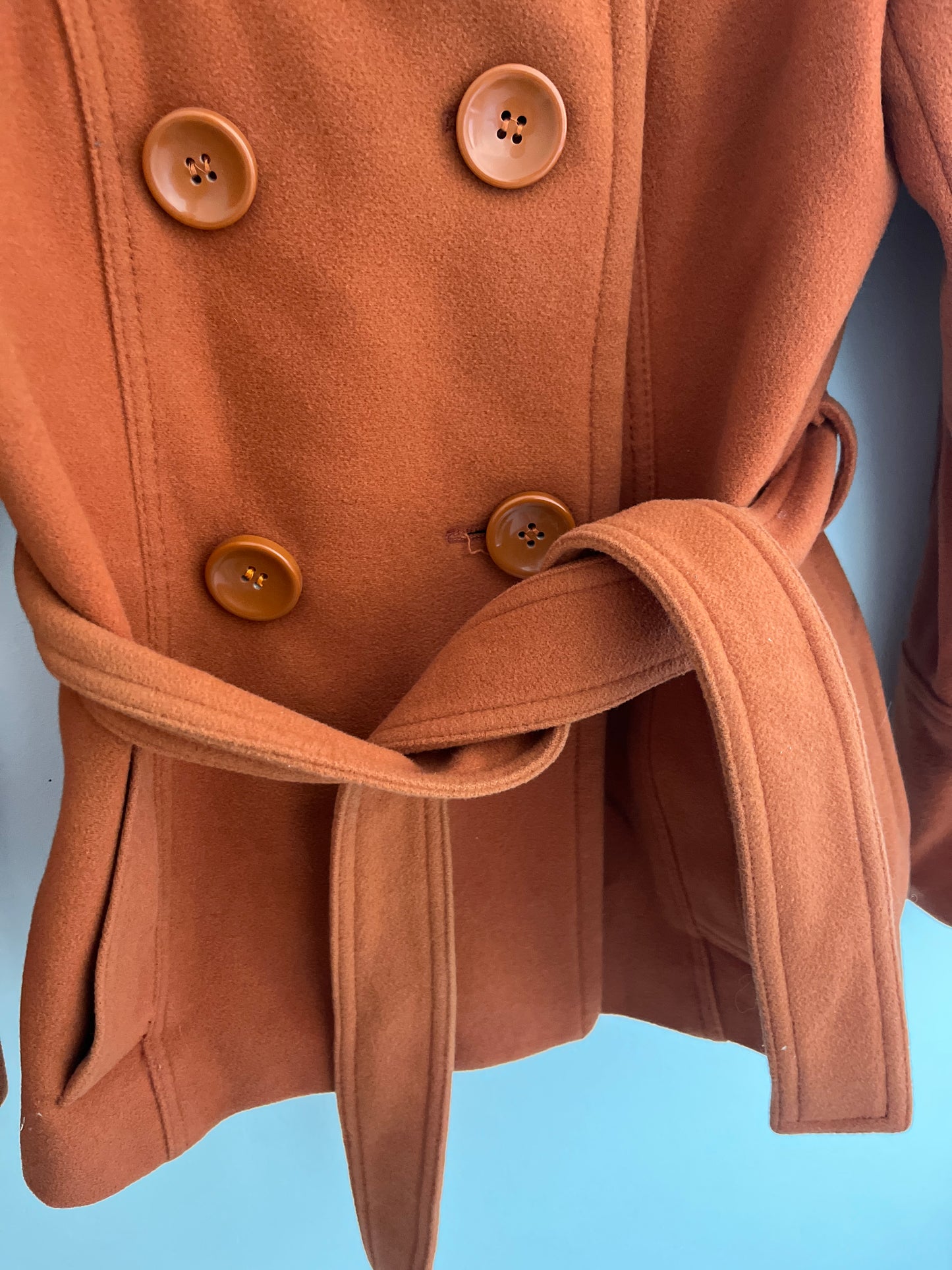 Manteau en velours ceinturé et boutonné orange Zara - M