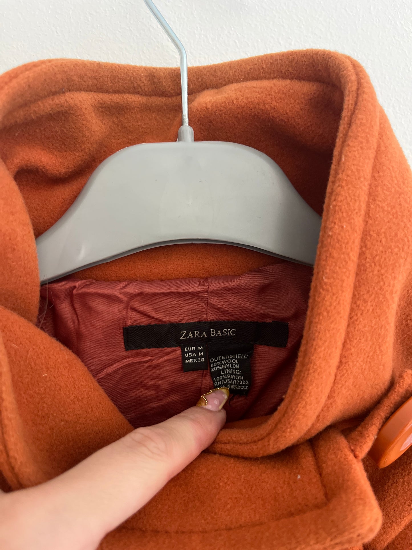 Manteau en velours ceinturé et boutonné orange Zara - M