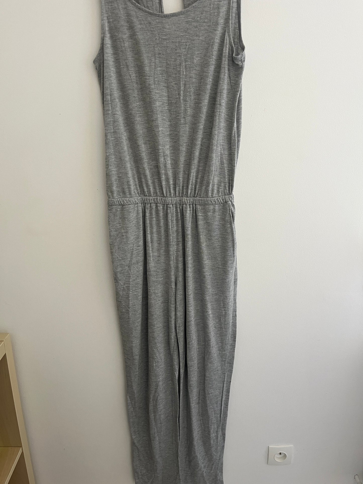 Combinaison pantalon confortable grise sans manches Esmara - 36/38