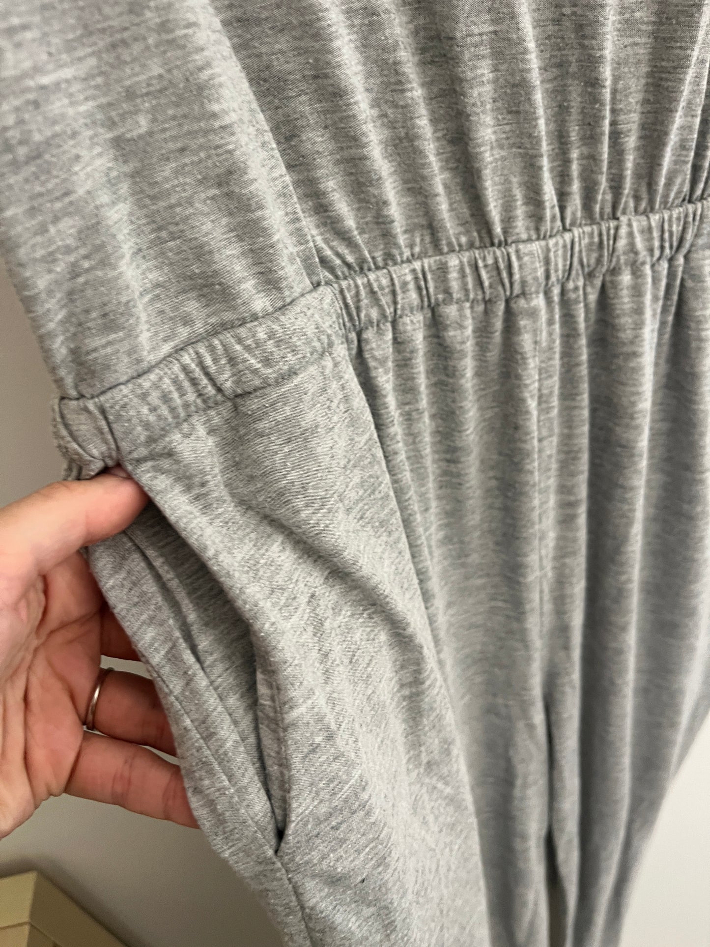 Combinaison pantalon confortable grise sans manches Esmara - 36/38