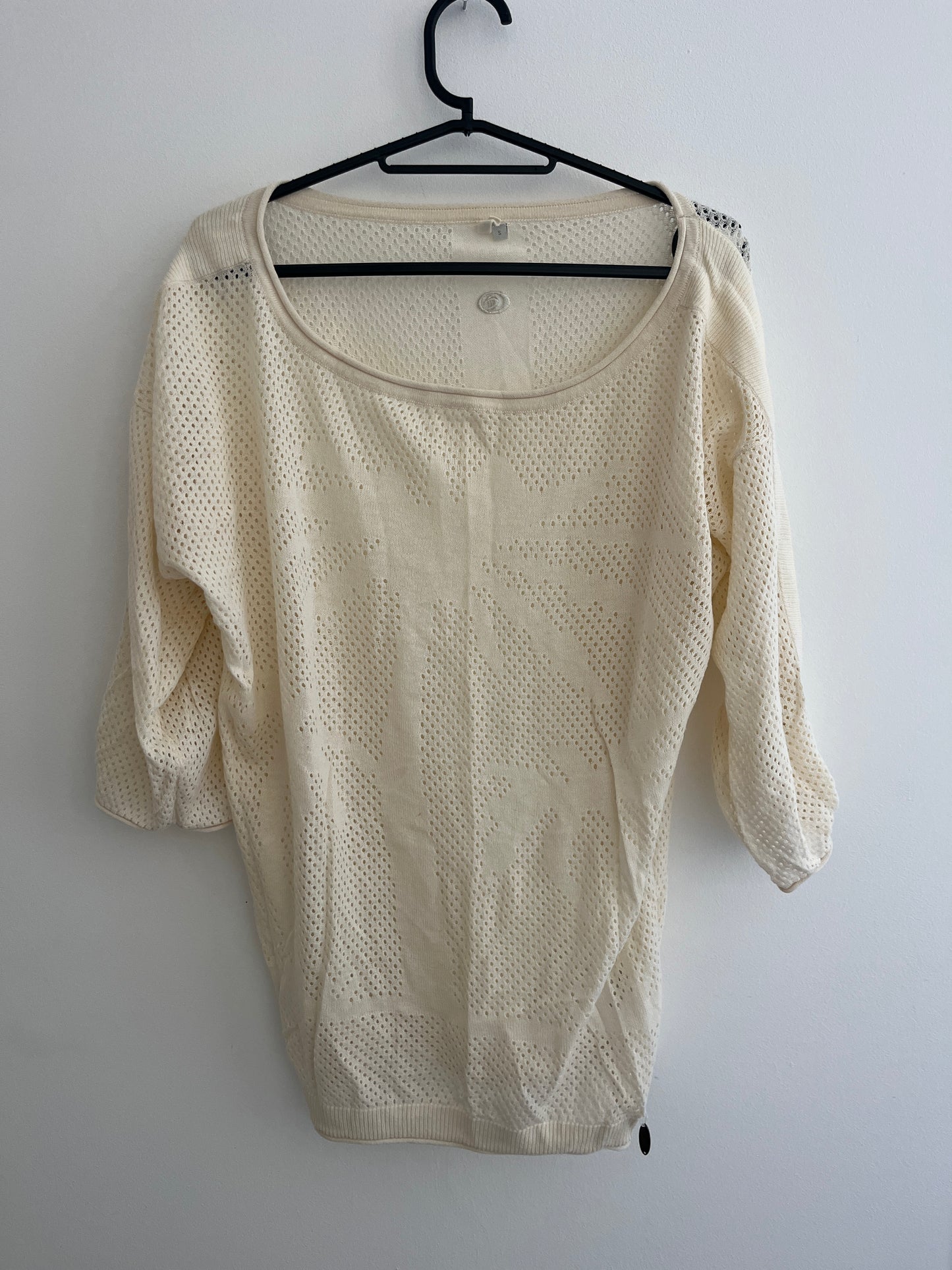 Blouse légère beige à manches retroussées avec broderies RipCurl - S