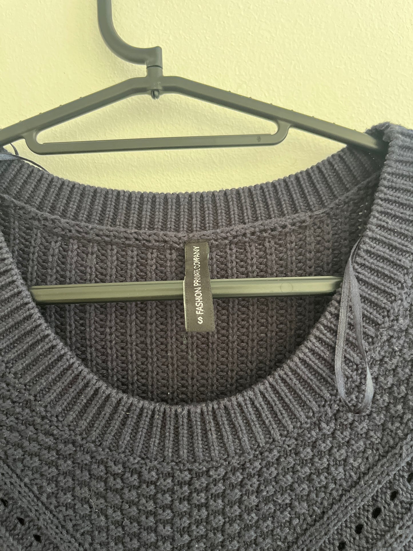 Pull en maille à manches longues bleu marine FPC - S