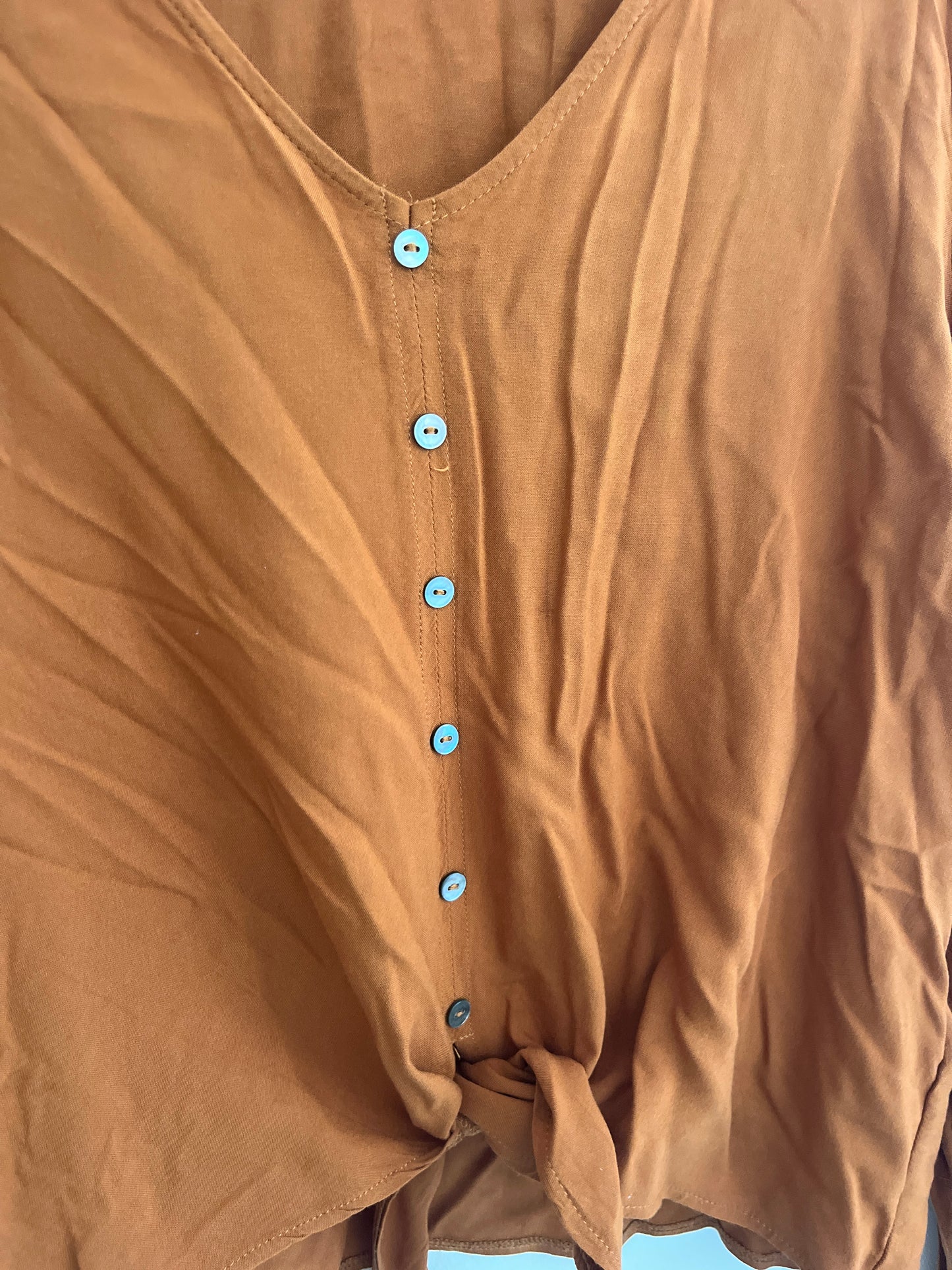 Blouse légère à manches longues camel avec noeud Only - S