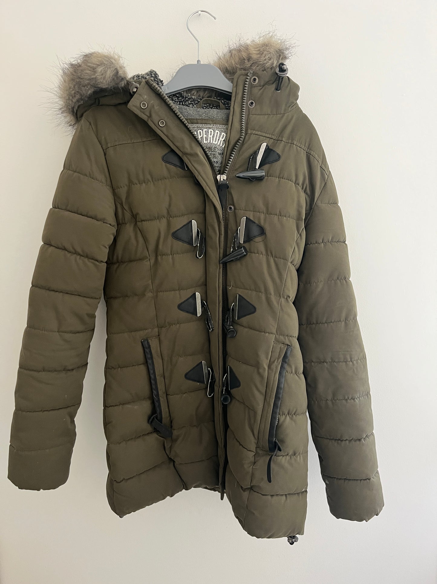 Manteau matelassé kaki avec capuche Superdry - S