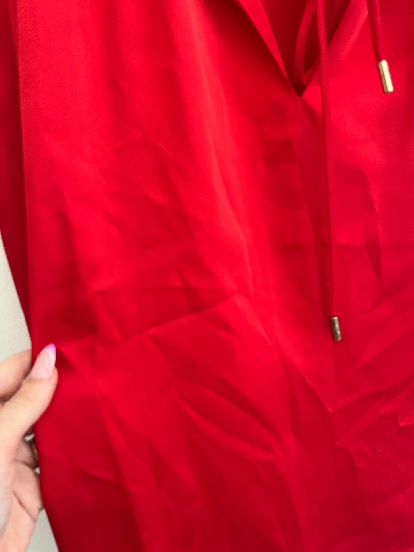 Blouse à manches longues rouge effet satiné avec lacets Mango - 34