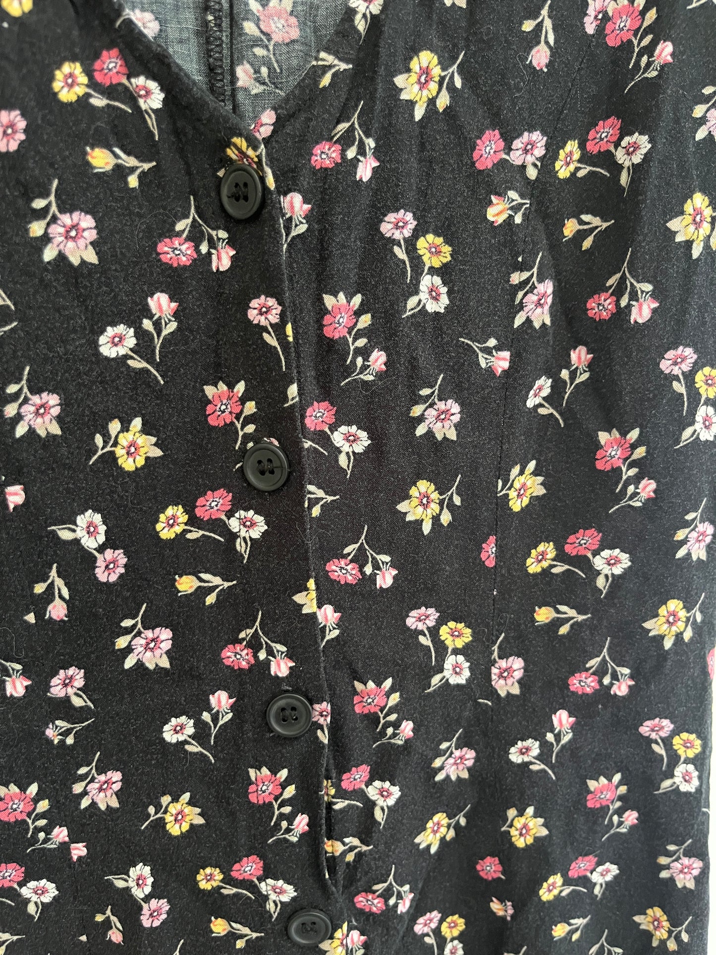 Robe courte à manches courtes noir et fleurs H&M - 34