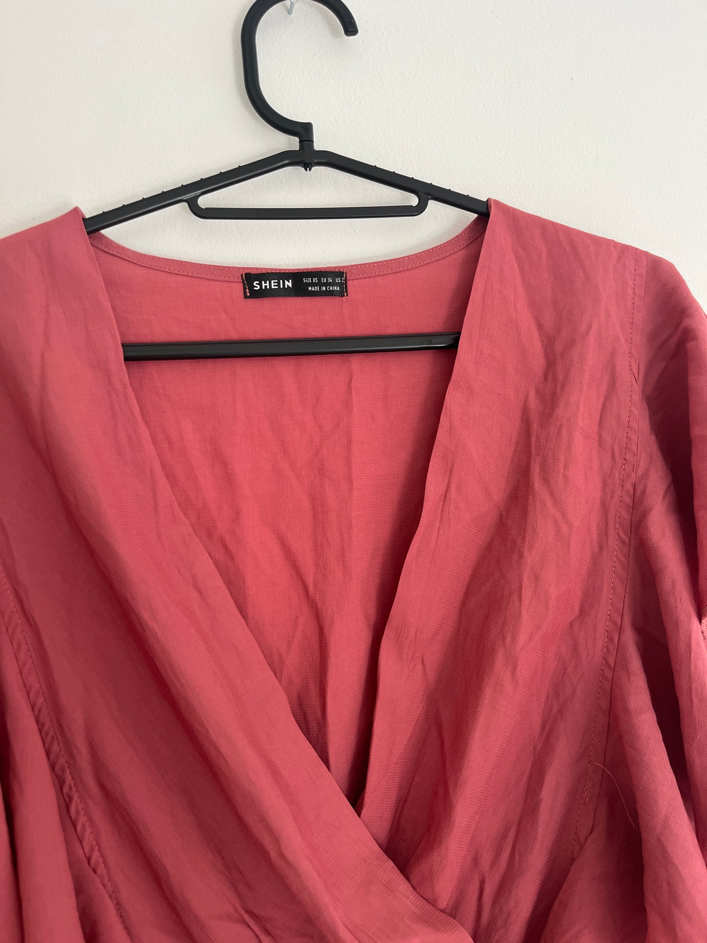 Robe courte à manches courtes volantée rose poudré - XS