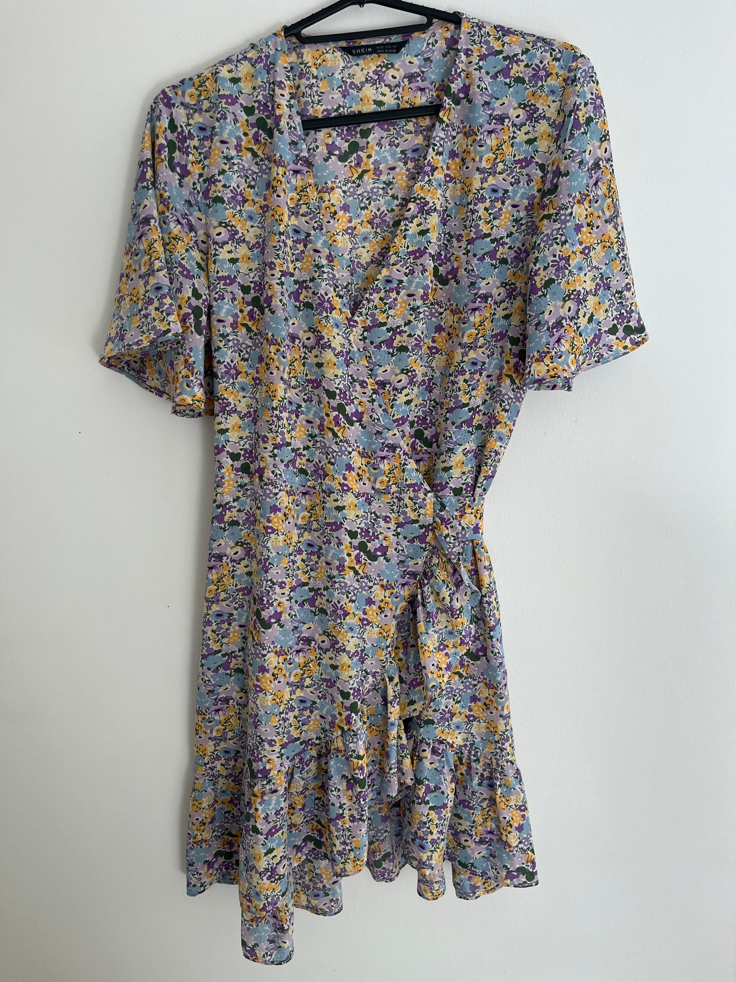 Robe portefeuille courte à manches courtes fleurie - XS