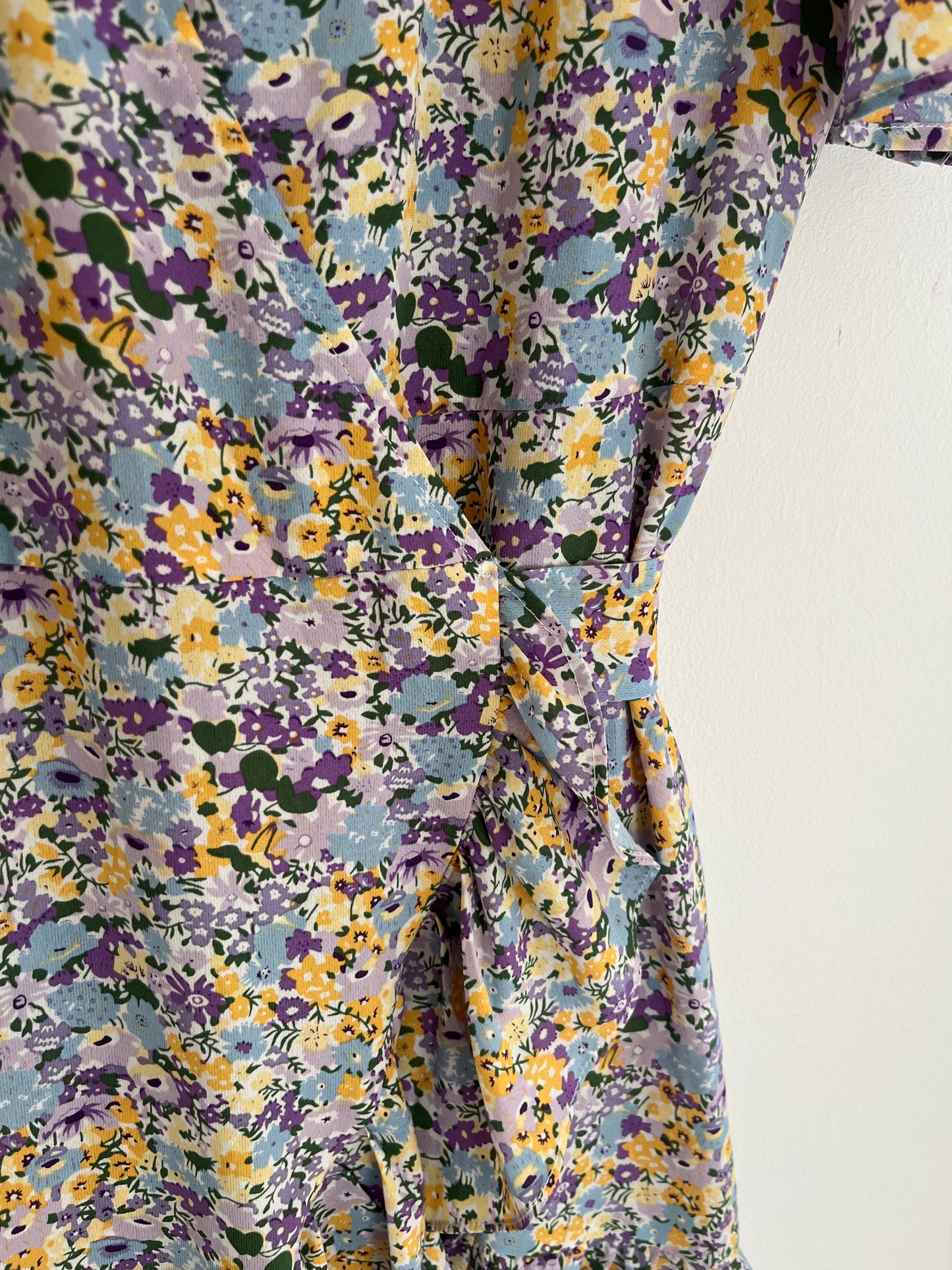 Robe portefeuille courte à manches courtes fleurie - XS