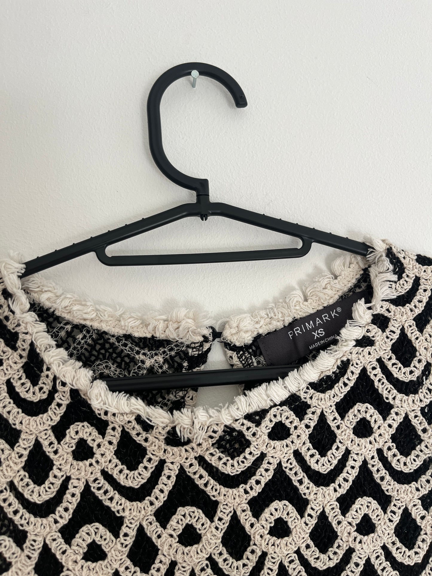 Top effet lin en crochet noir et crème - XS