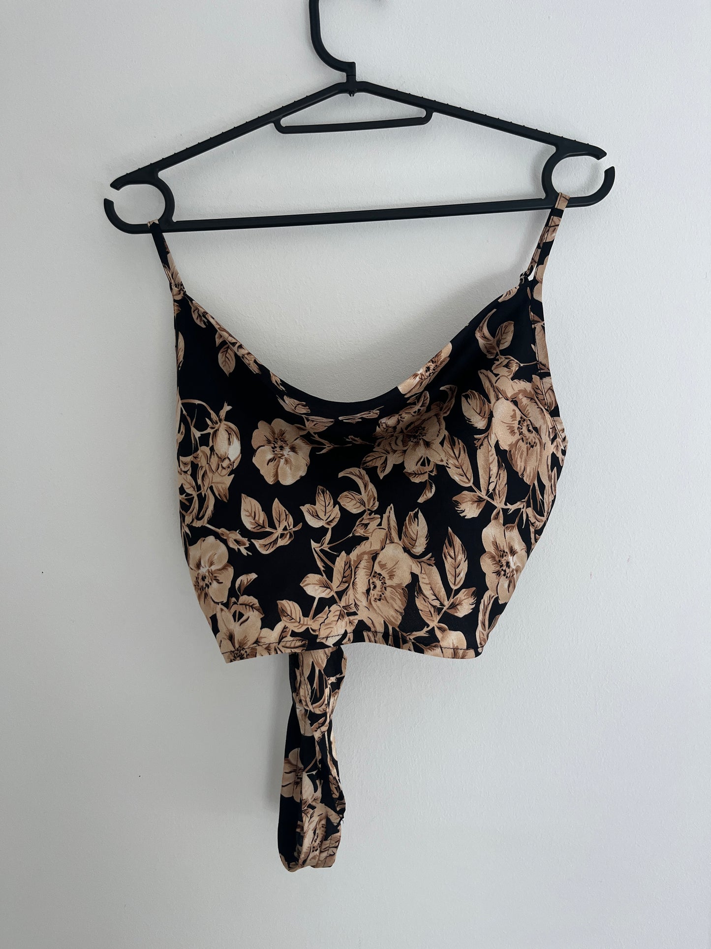 Crop top dos nu avec fleurs - XS