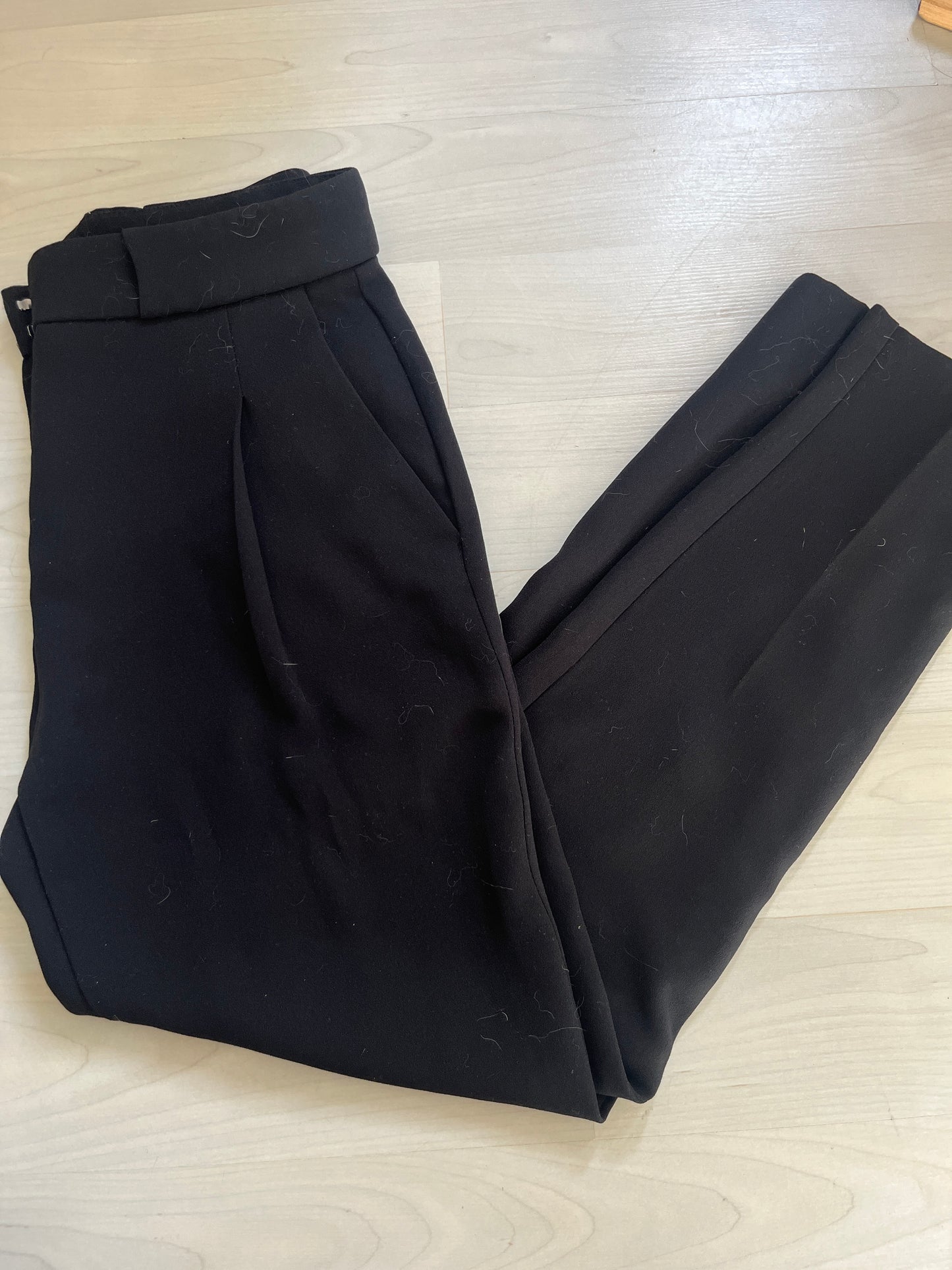 Pantalon habillé noir effet ceinturé Mango - XS