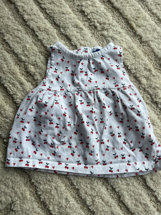 Robe sans manches blanche motifs cerises - 9 mois