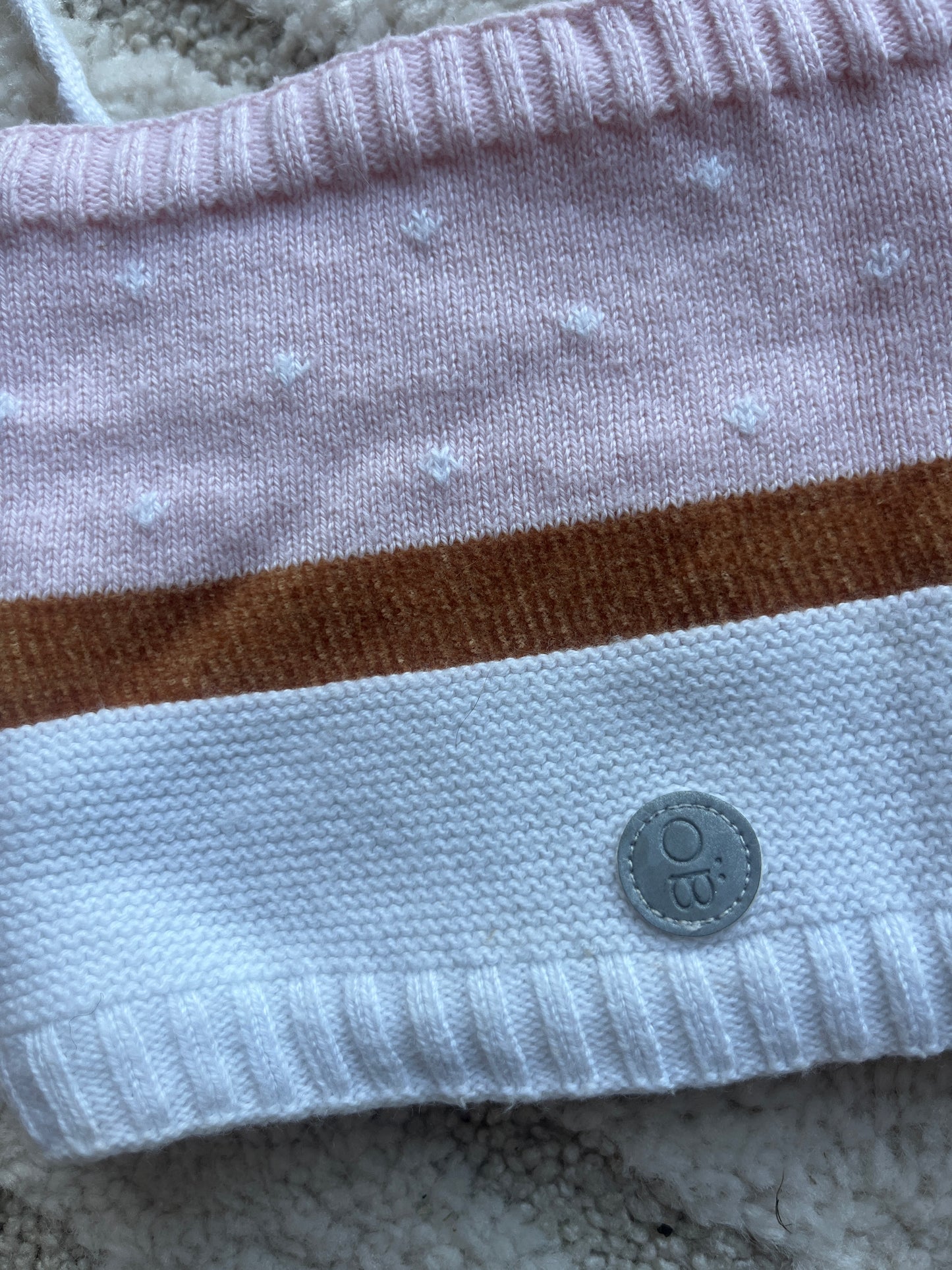 Ensemble bonnet + snood en tricot rose lapin Obaïbi