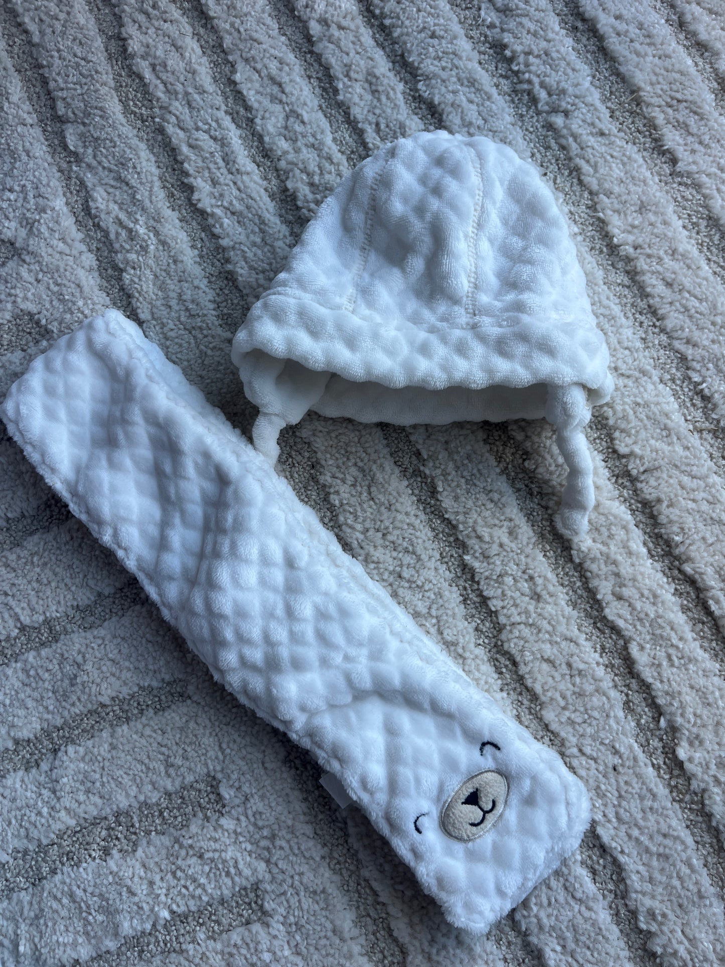 Ensemble bonnet + écharpe blanche effet matelassé oursons - Taille Unique