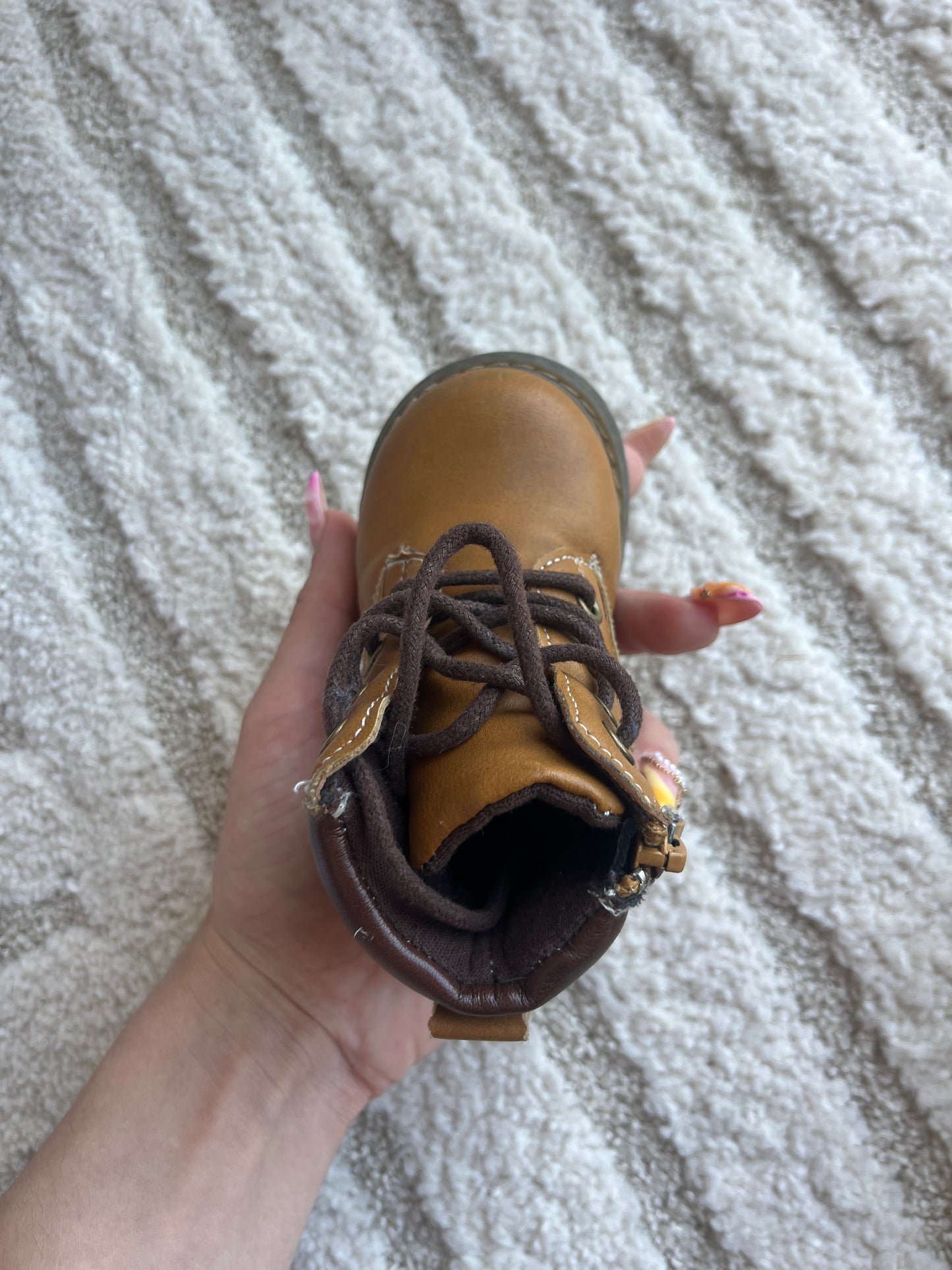 Paie de bottines à lacets et zip marron - Pointure 19