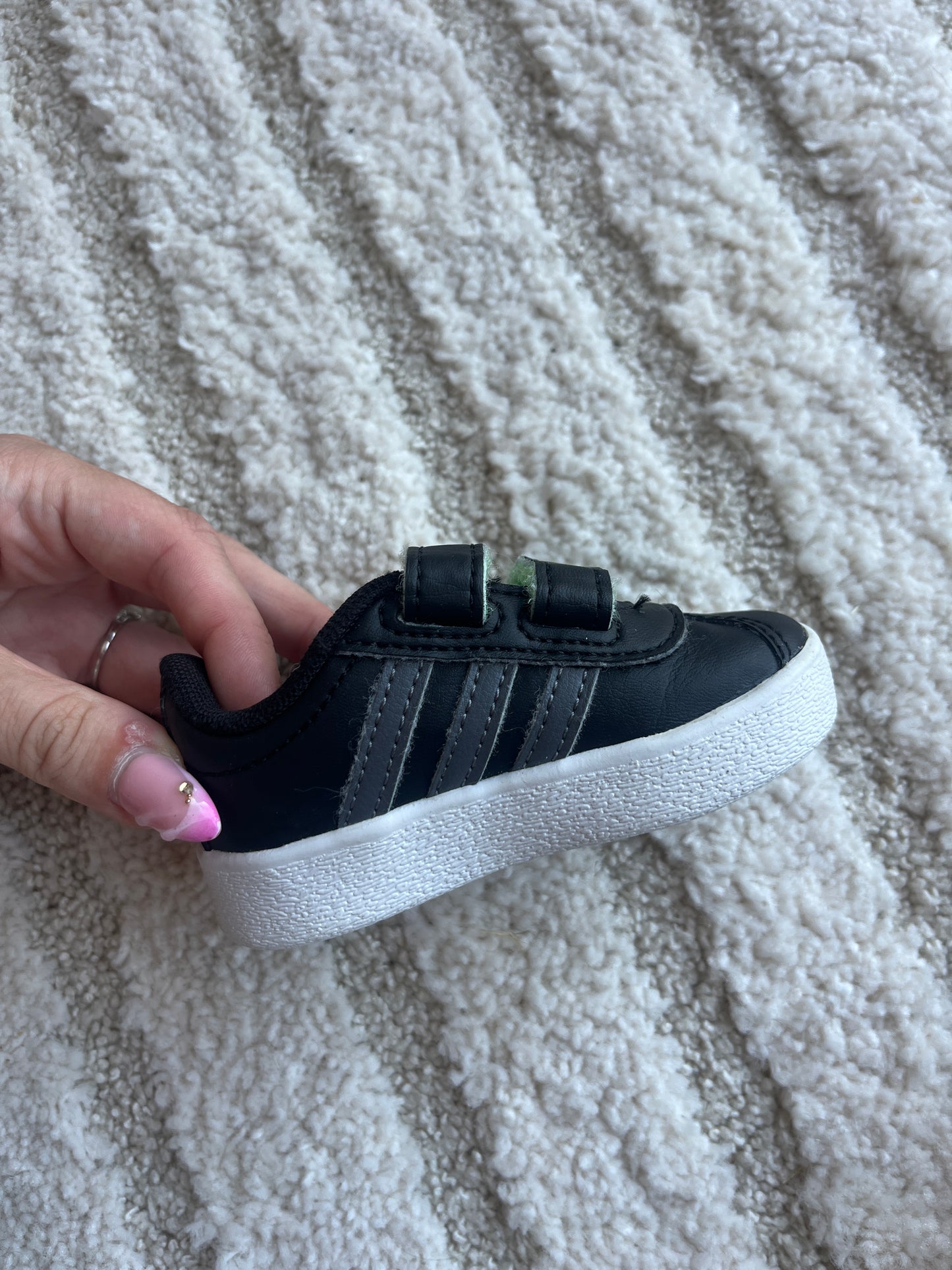 Paire de baskets Adidas VL Court 2.0 bébé - Pointure 18
