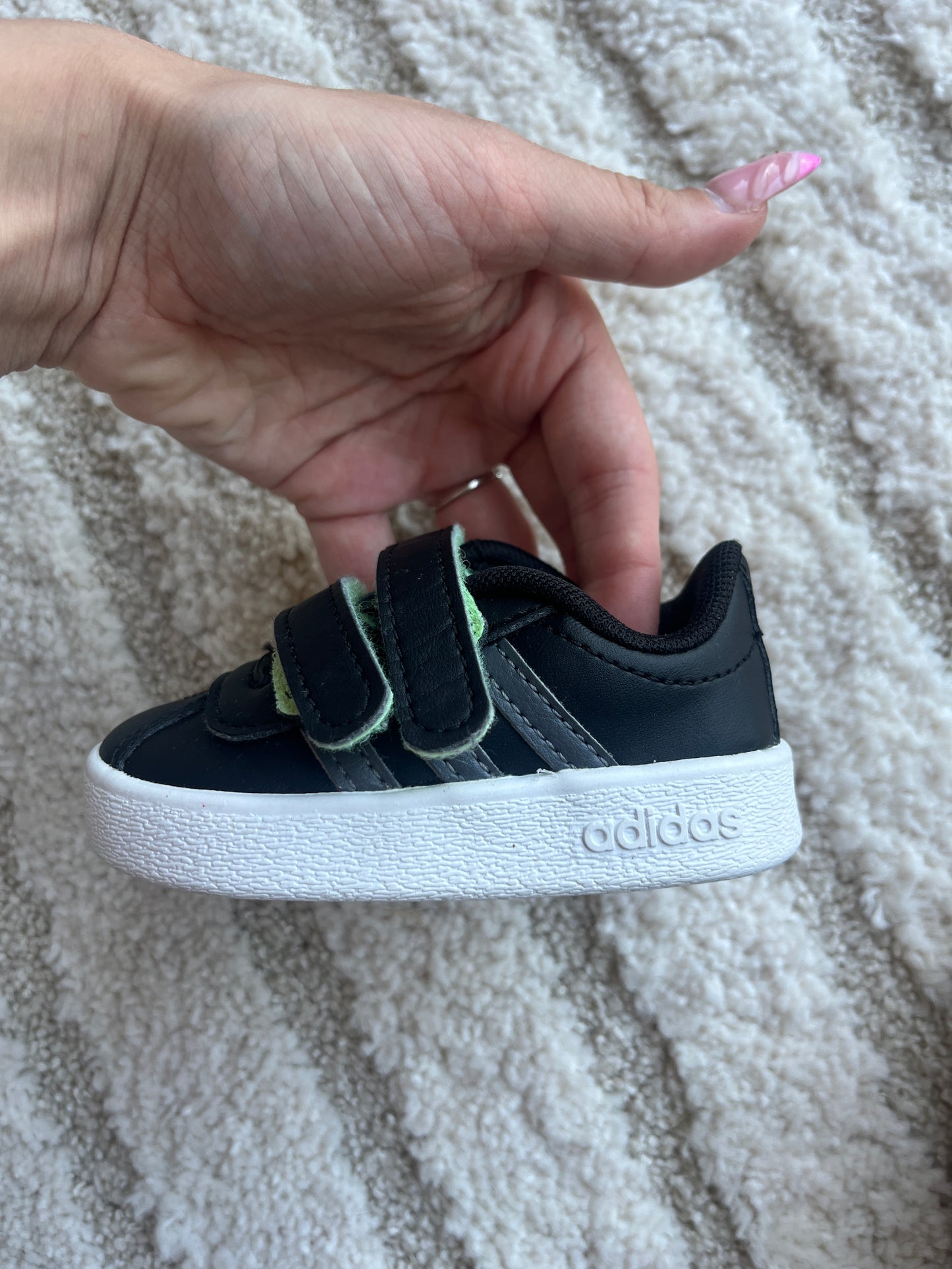 Paire de baskets Adidas VL Court 2.0 bébé - Pointure 18