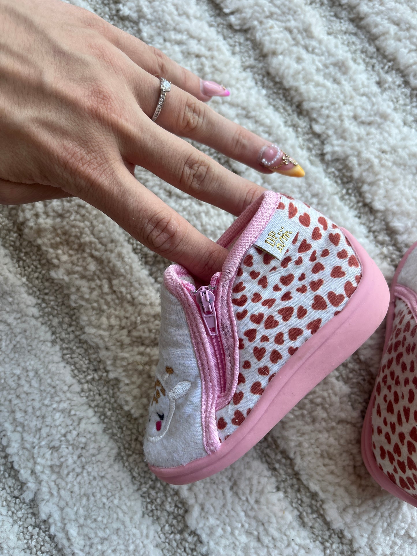 Paire de chaussons avec semelle rigide girafe - Pointure 20