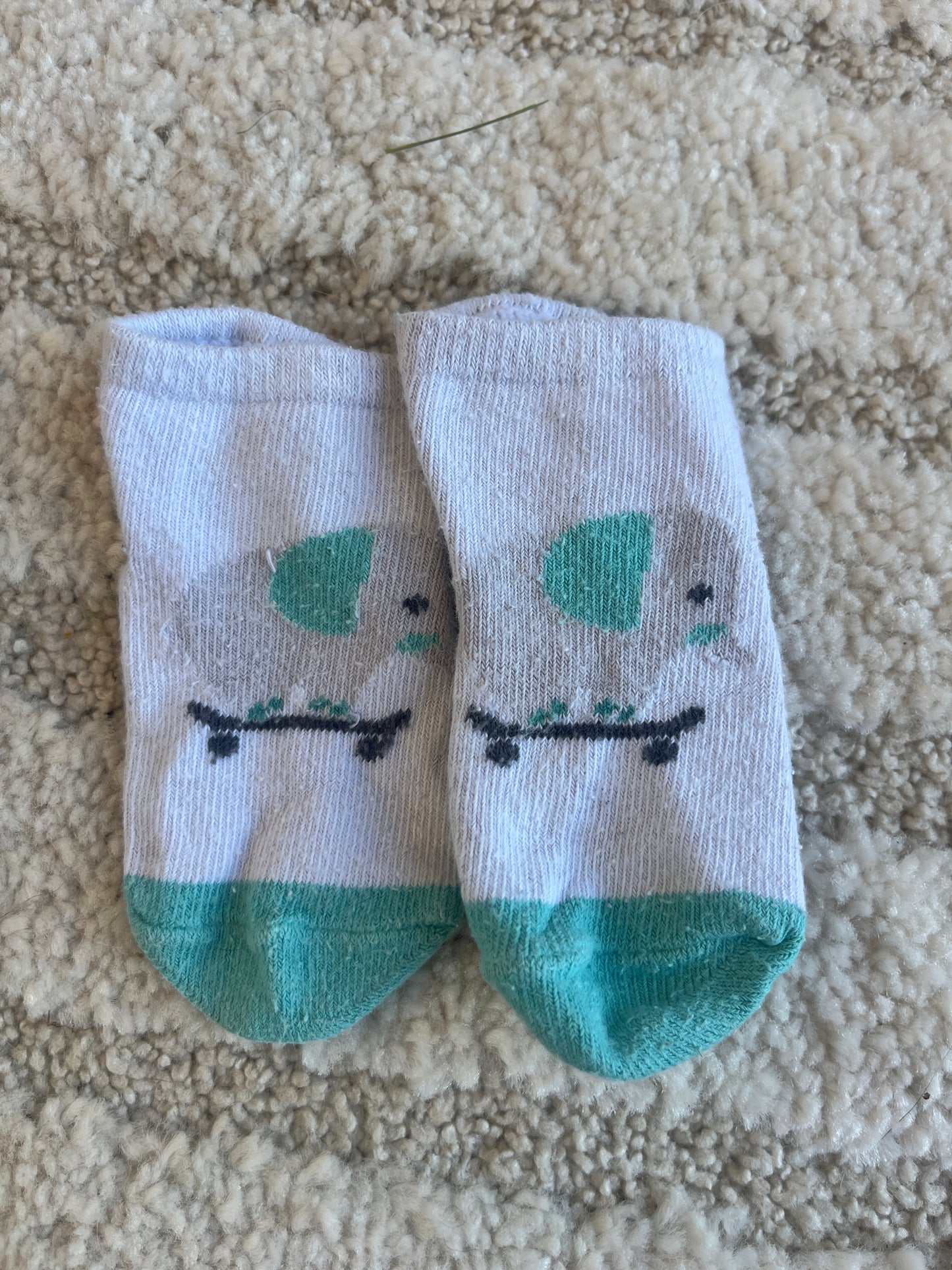 Lot 2 paires de chaussettes bleu turquoise étoiles et éléphant Obaïbi - Pointure 15/18 (6/9 mois)