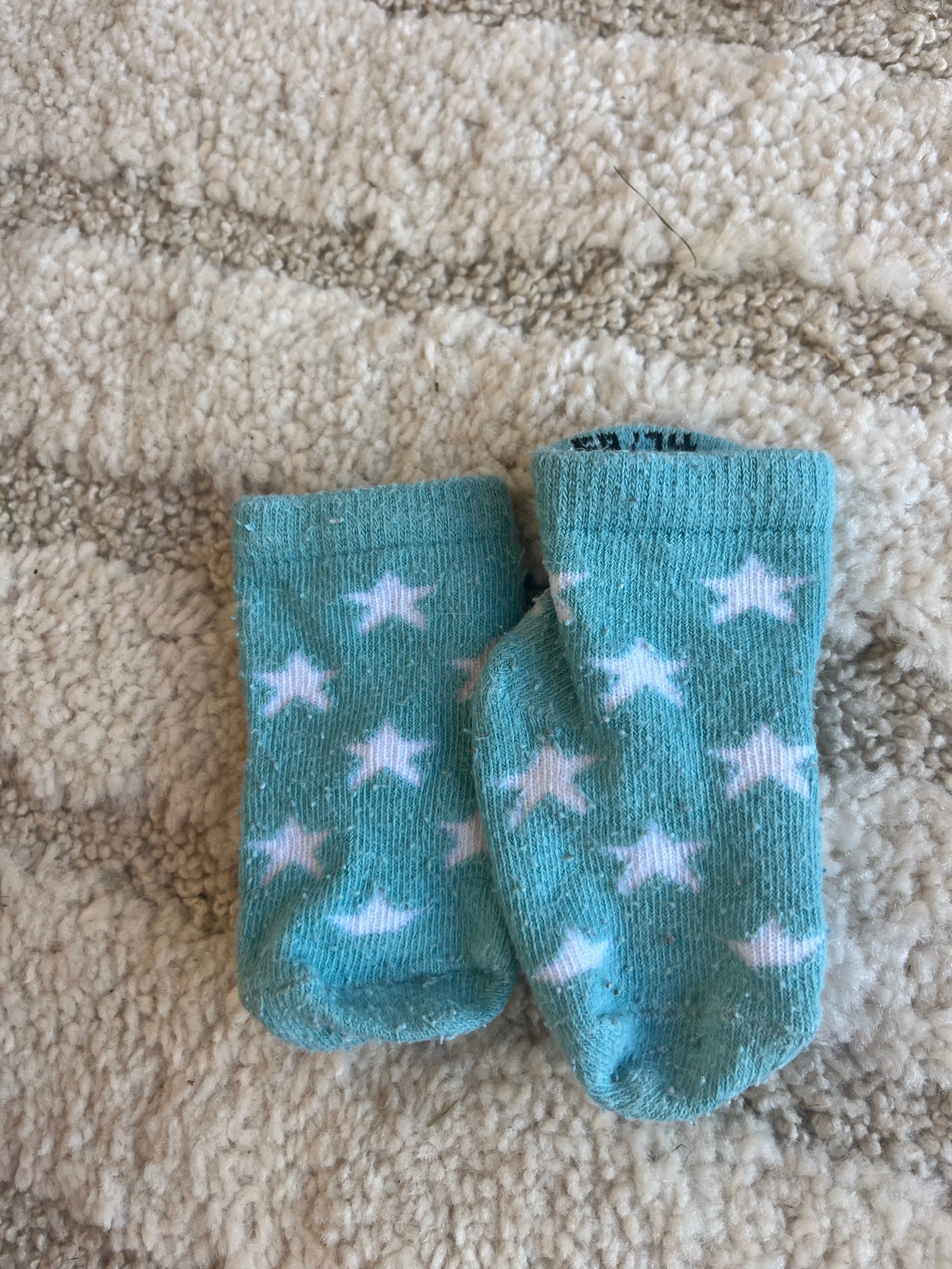 Lot 2 paires de chaussettes bleu turquoise étoiles et éléphant Obaïbi - Pointure 15/18 (6/9 mois)