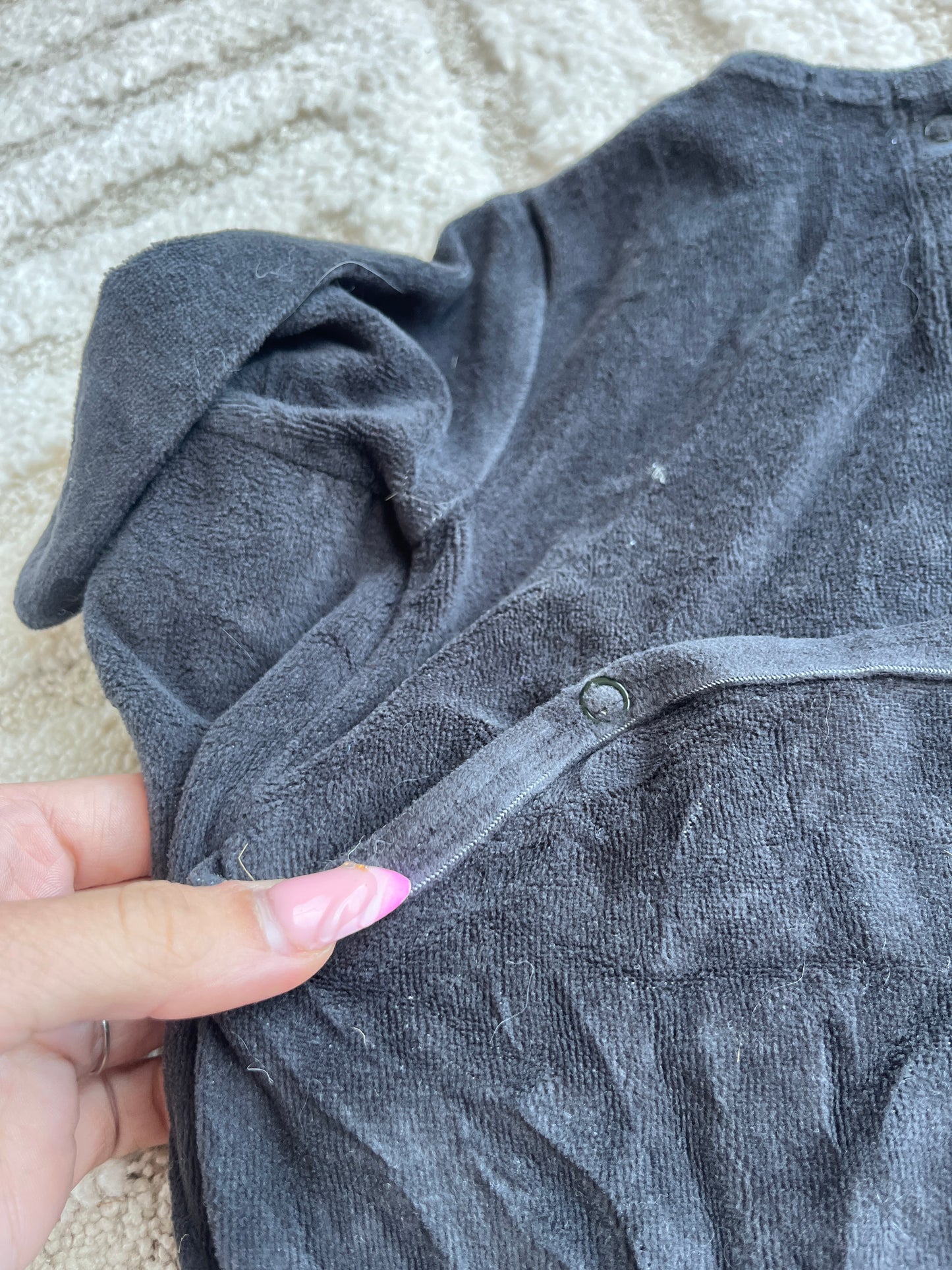 Pyjama velours gris et noir chauve-souris - 9 mois